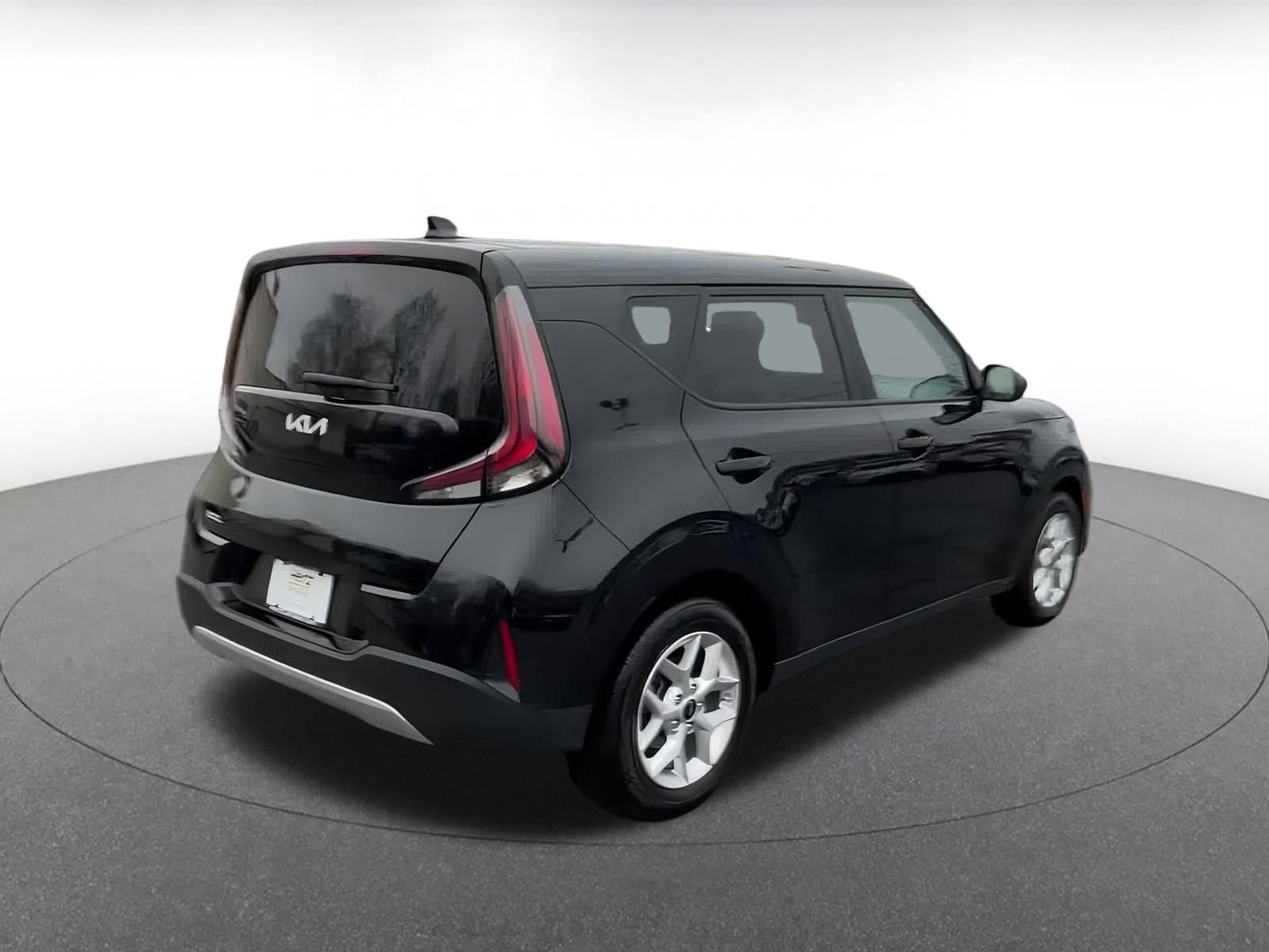 Thumbnail: 2024 Kia Soul - 12