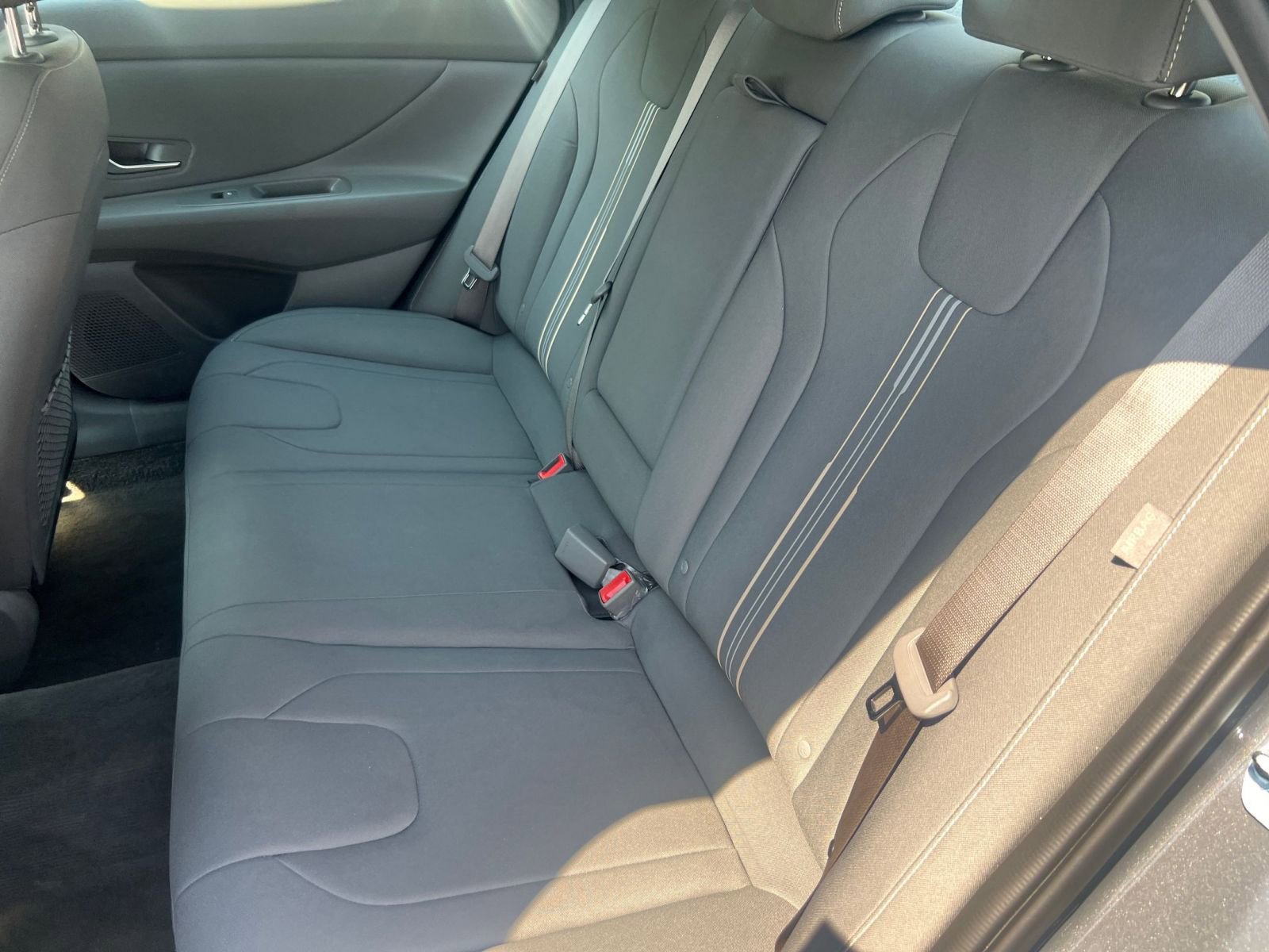 Thumbnail: 2025 Hyundai Elantra - 22