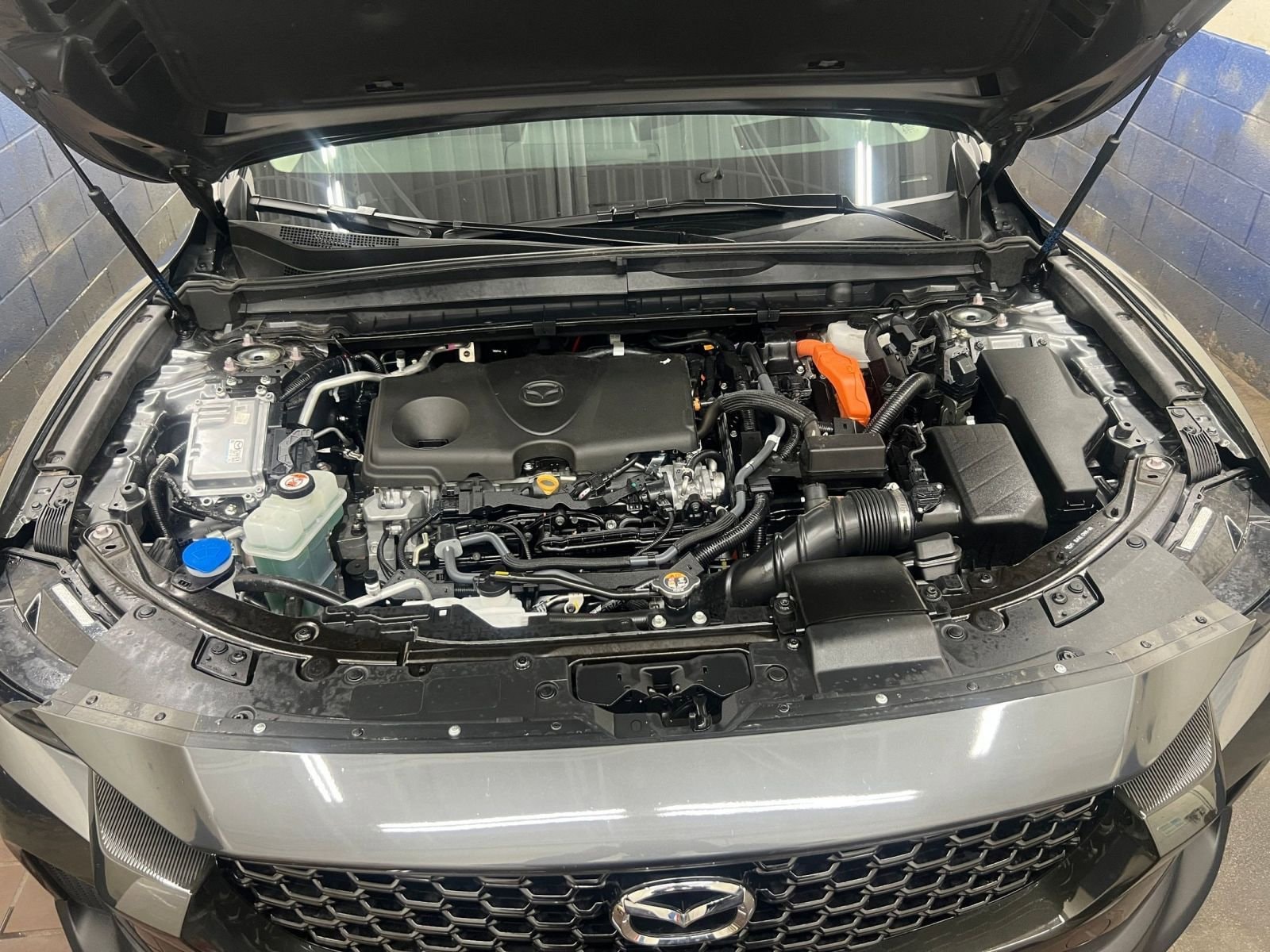 Thumbnail: 2025 Mazda CX-50 - 31