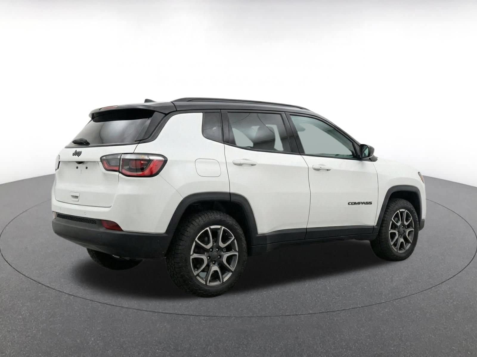 Thumbnail: 2025 Jeep Compass - 10