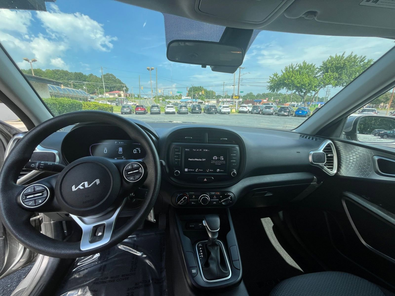 Thumbnail: 2023 Kia Soul - 29