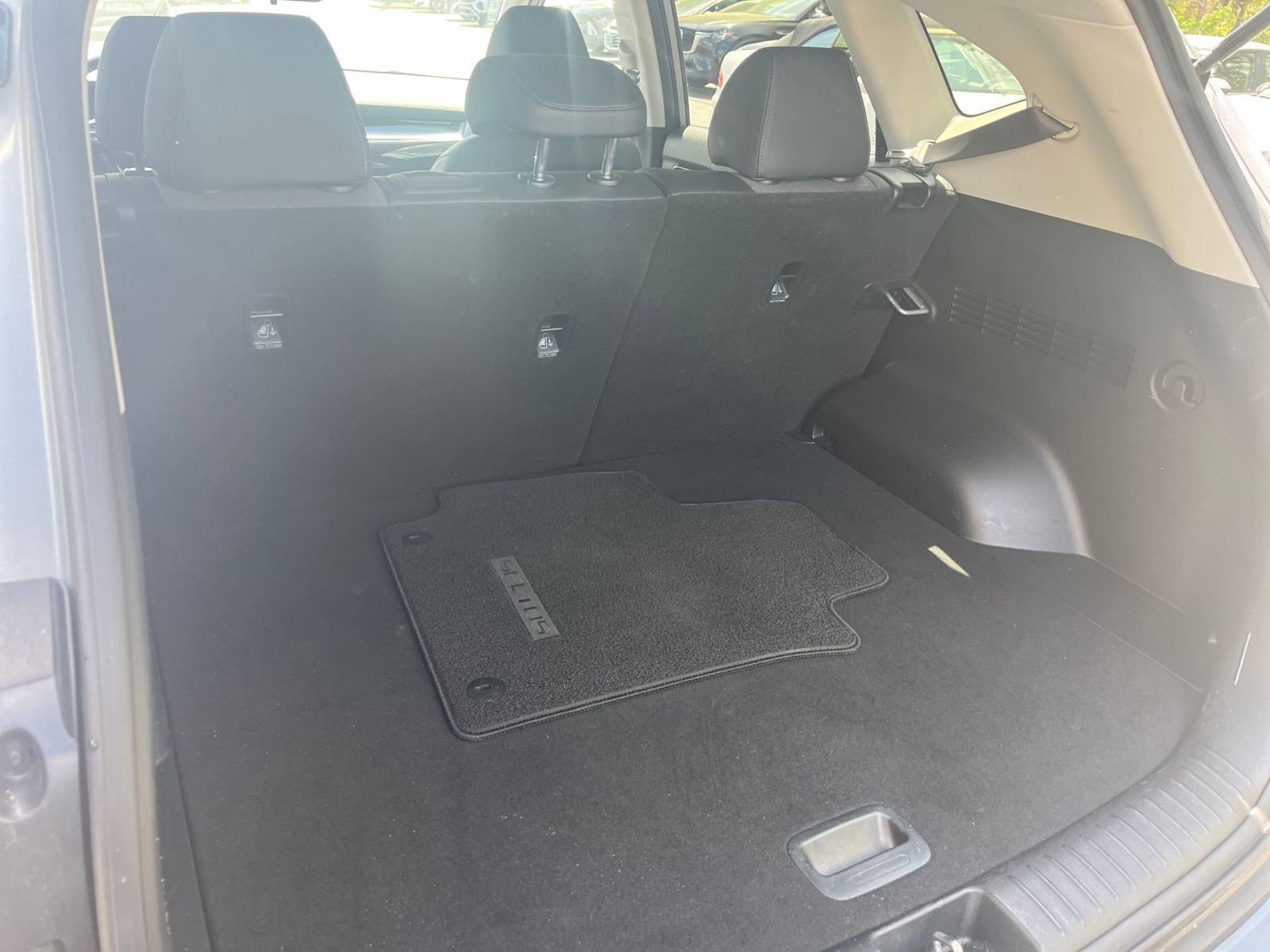 Thumbnail: 2025 Kia Seltos - 28