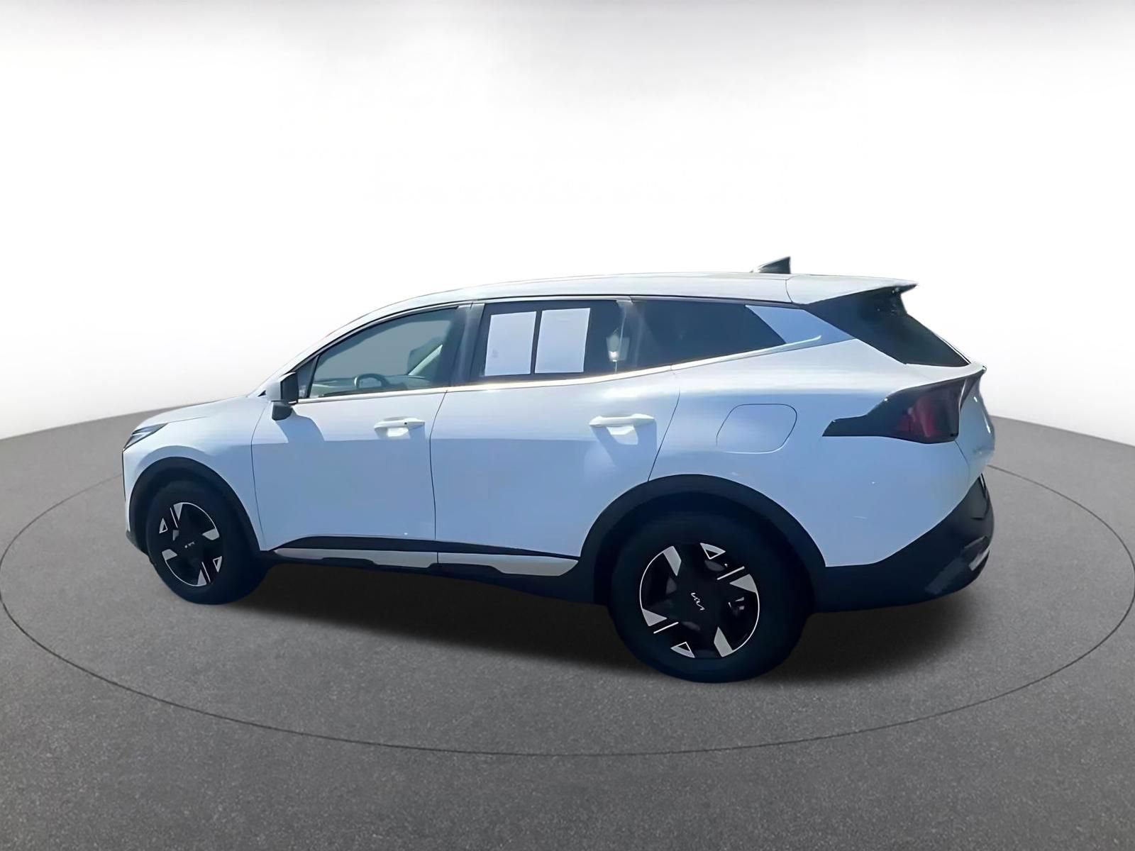 Thumbnail: 2026 Kia Sportage - 9