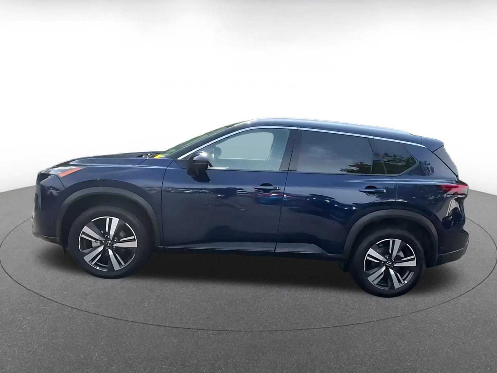 Thumbnail: 2026 Nissan Rogue - 9