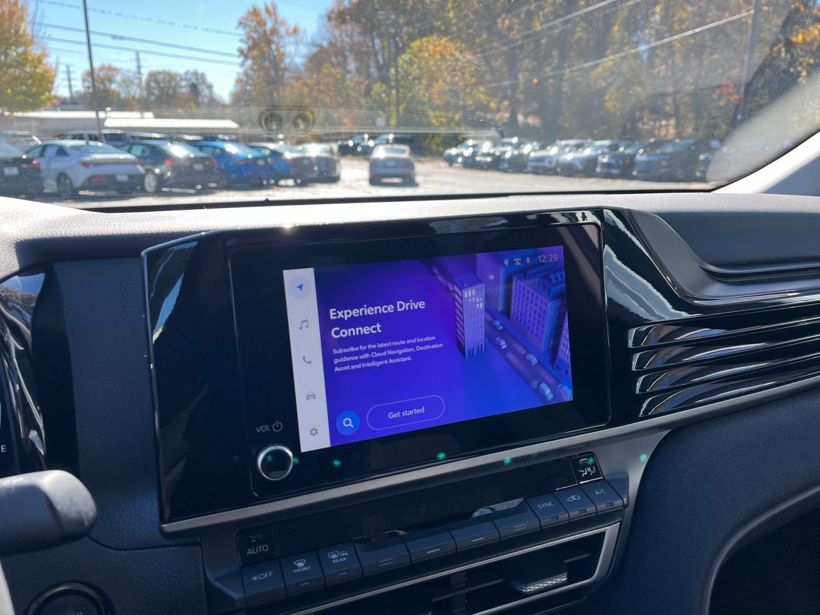 Thumbnail: 2025 Toyota Camry - 22