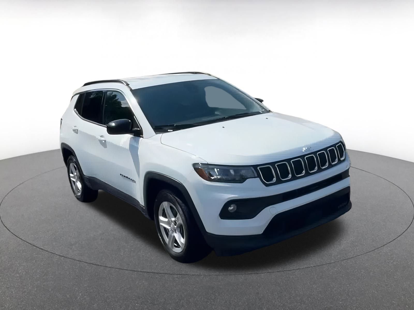 Thumbnail: 2023 Jeep Compass - 3