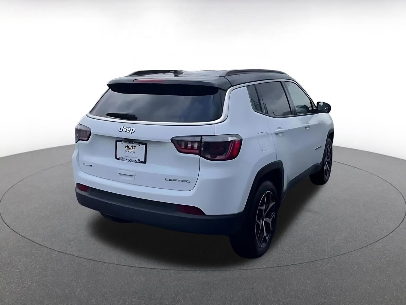 Thumbnail: 2025 Jeep Compass - 14