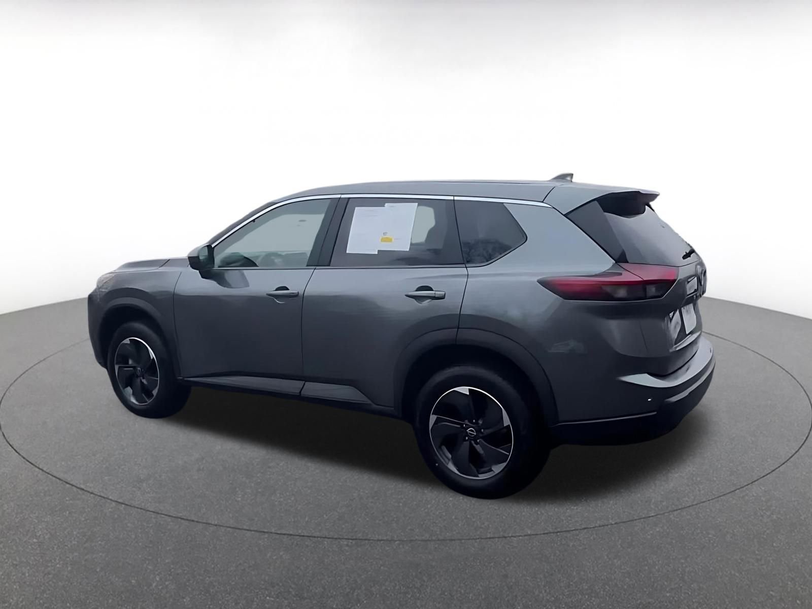 Thumbnail: 2025 Nissan Rogue - 10