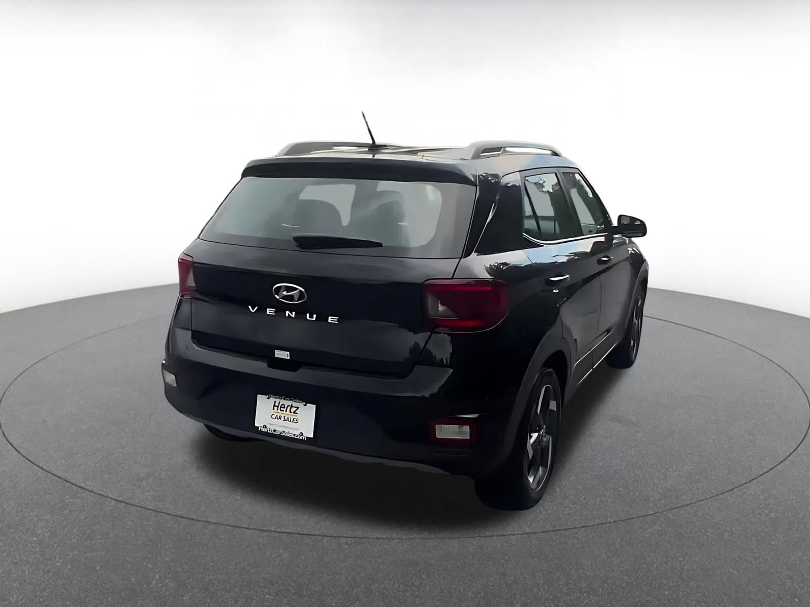 Thumbnail: 2026 Hyundai Venue - 14