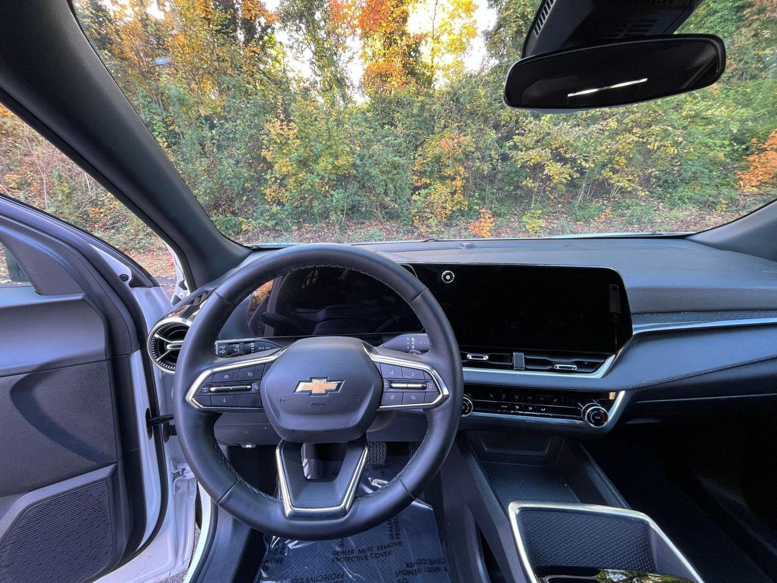 Thumbnail: 2025 Chevrolet Equinox - 30