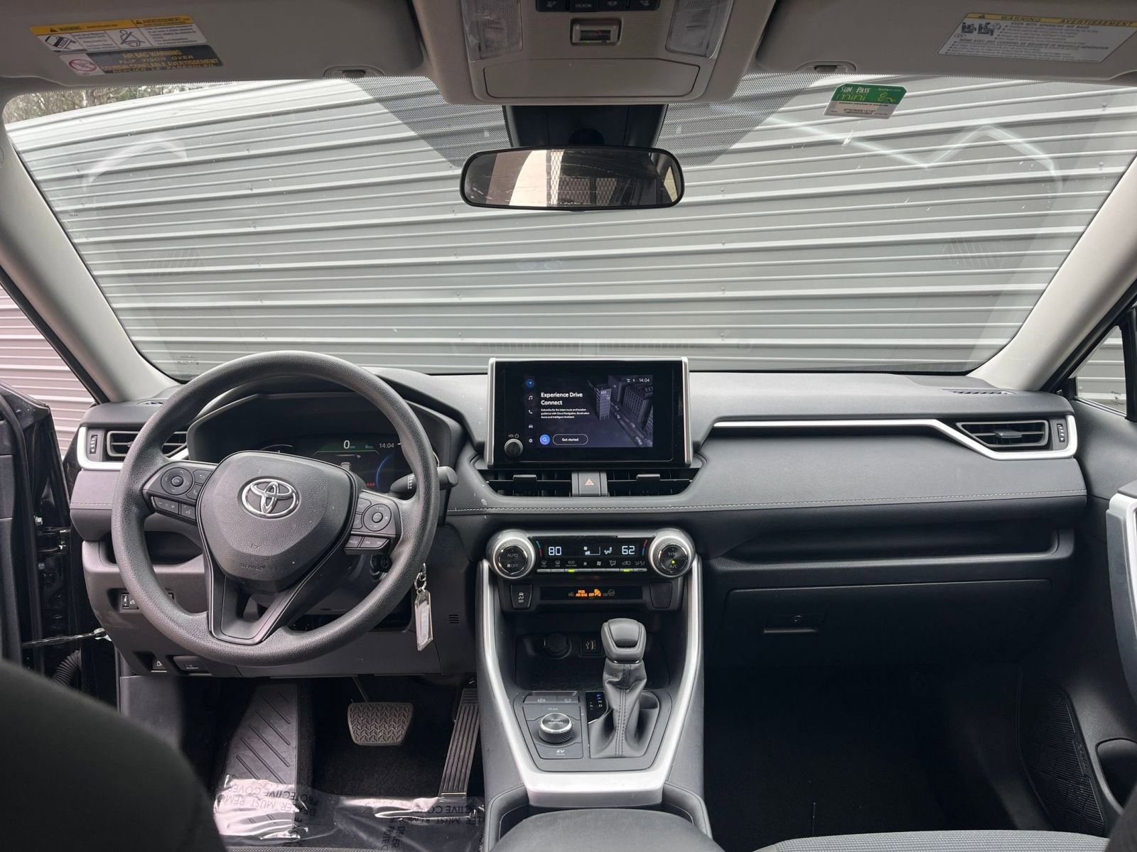 Thumbnail: 2025 Toyota RAV4 - 27