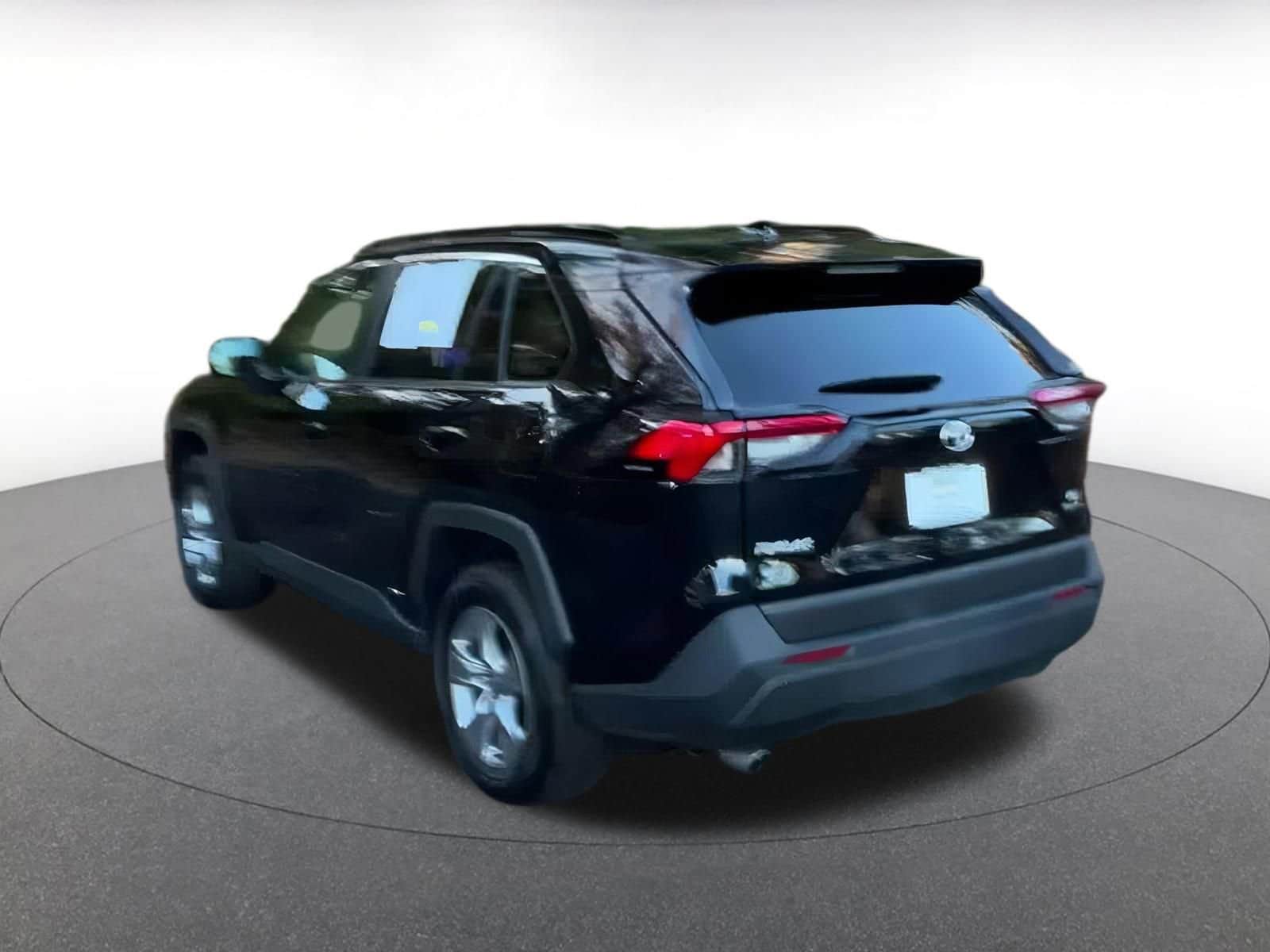 Thumbnail: 2025 Toyota RAV4 - 11