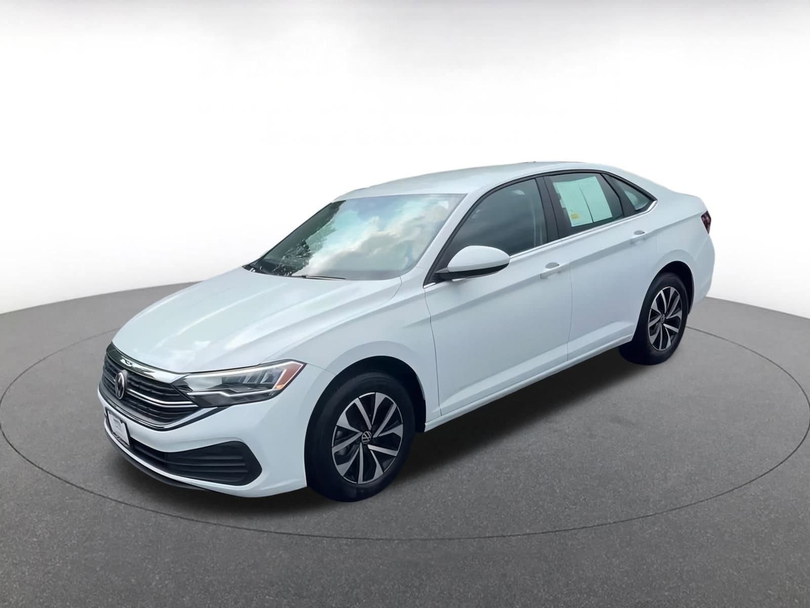 Thumbnail: 2024 Volkswagen Jetta - 7