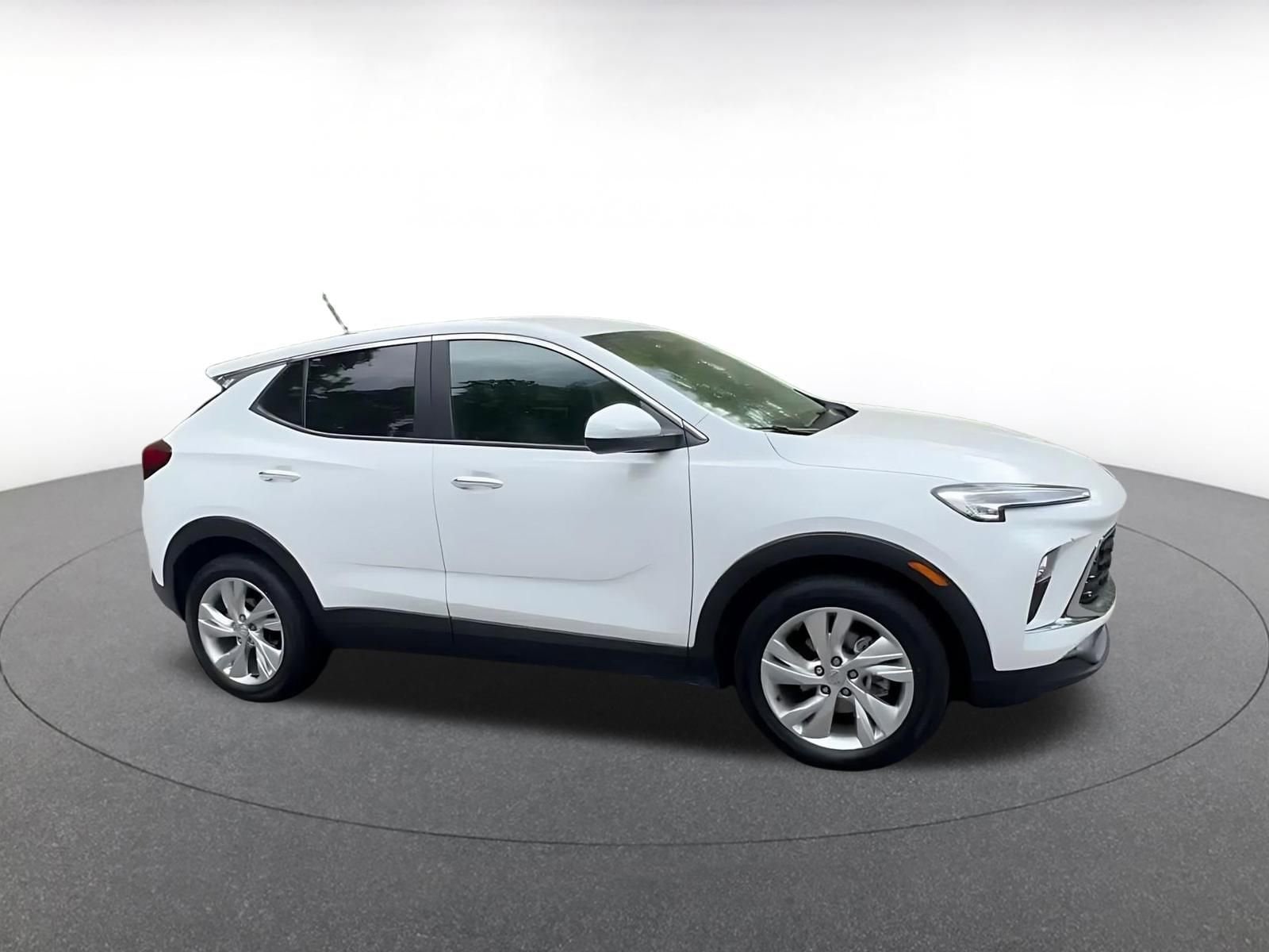 Thumbnail: 2025 Buick Encore GX - 2