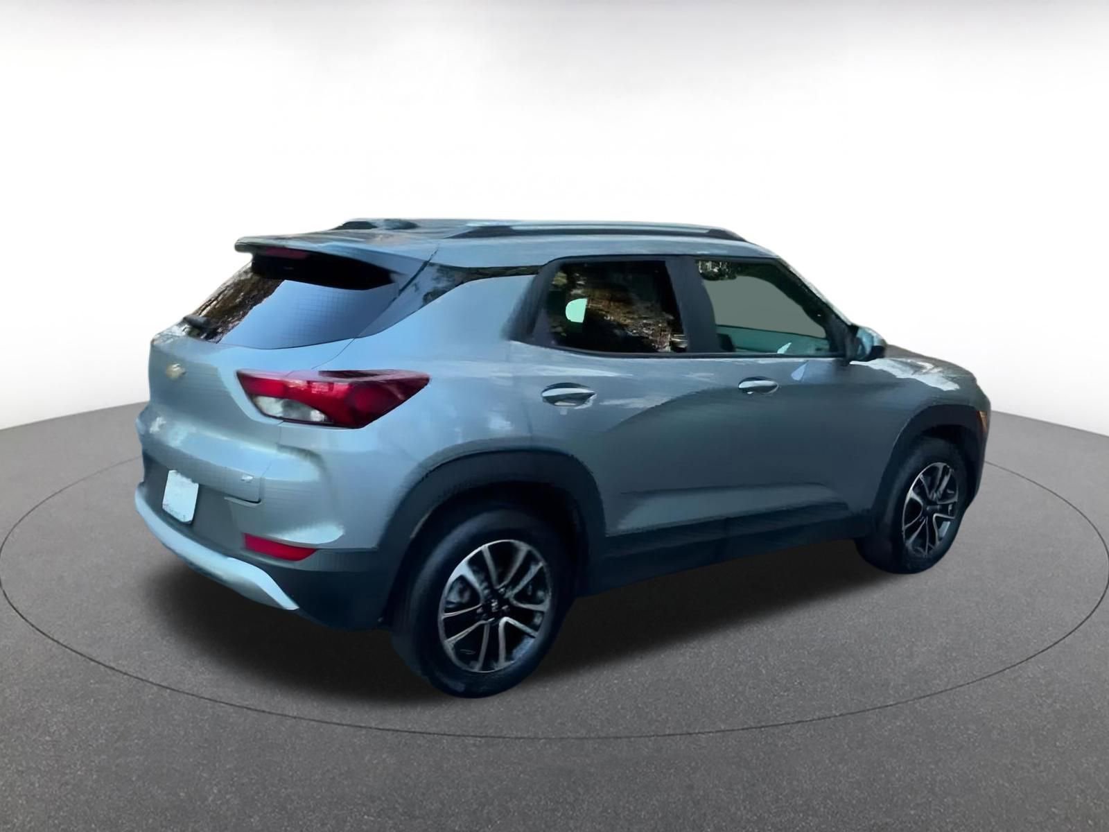 Thumbnail: 2025 Chevrolet TrailBlazer - 15