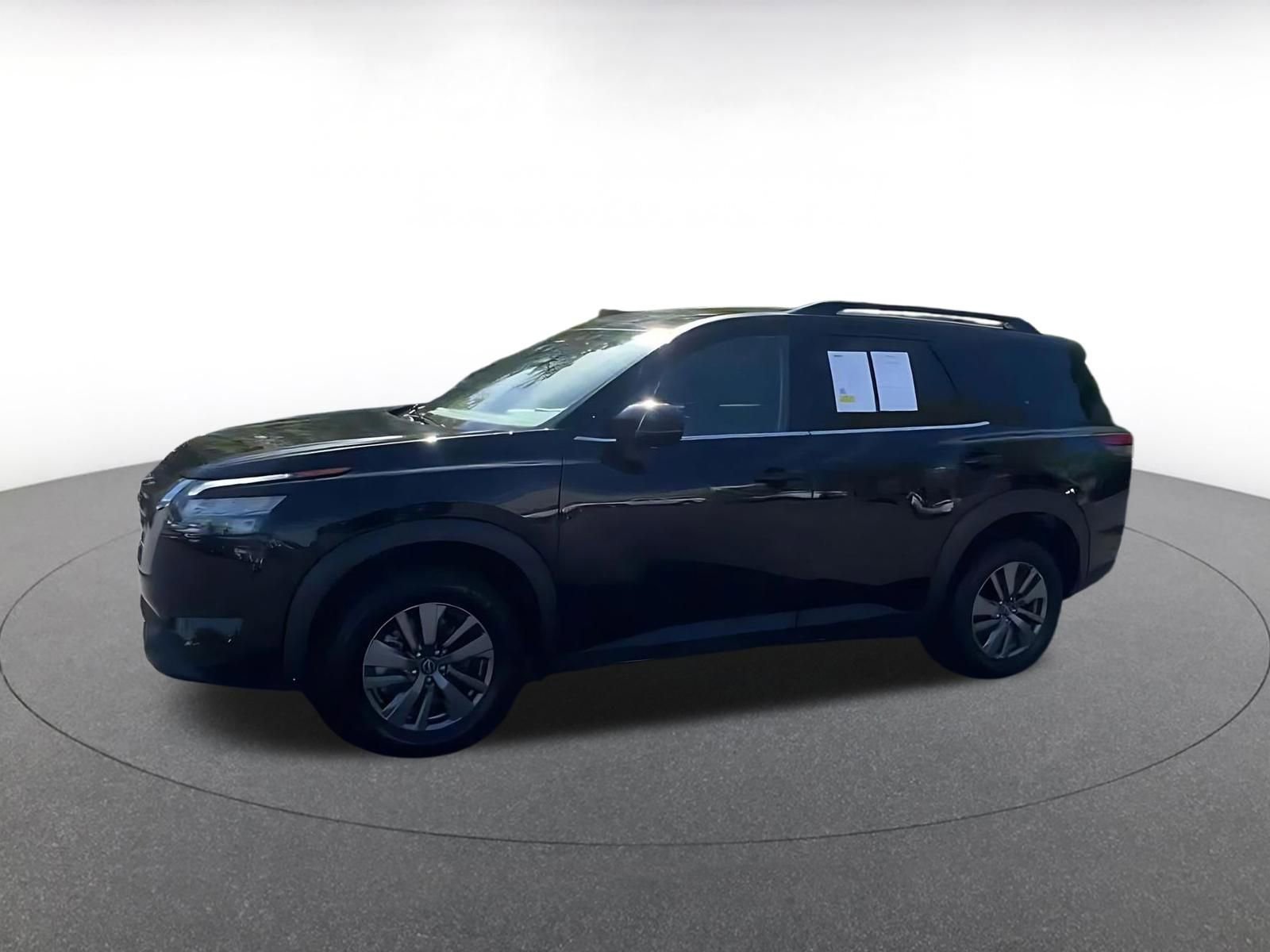 Thumbnail: 2025 Nissan Pathfinder - 8