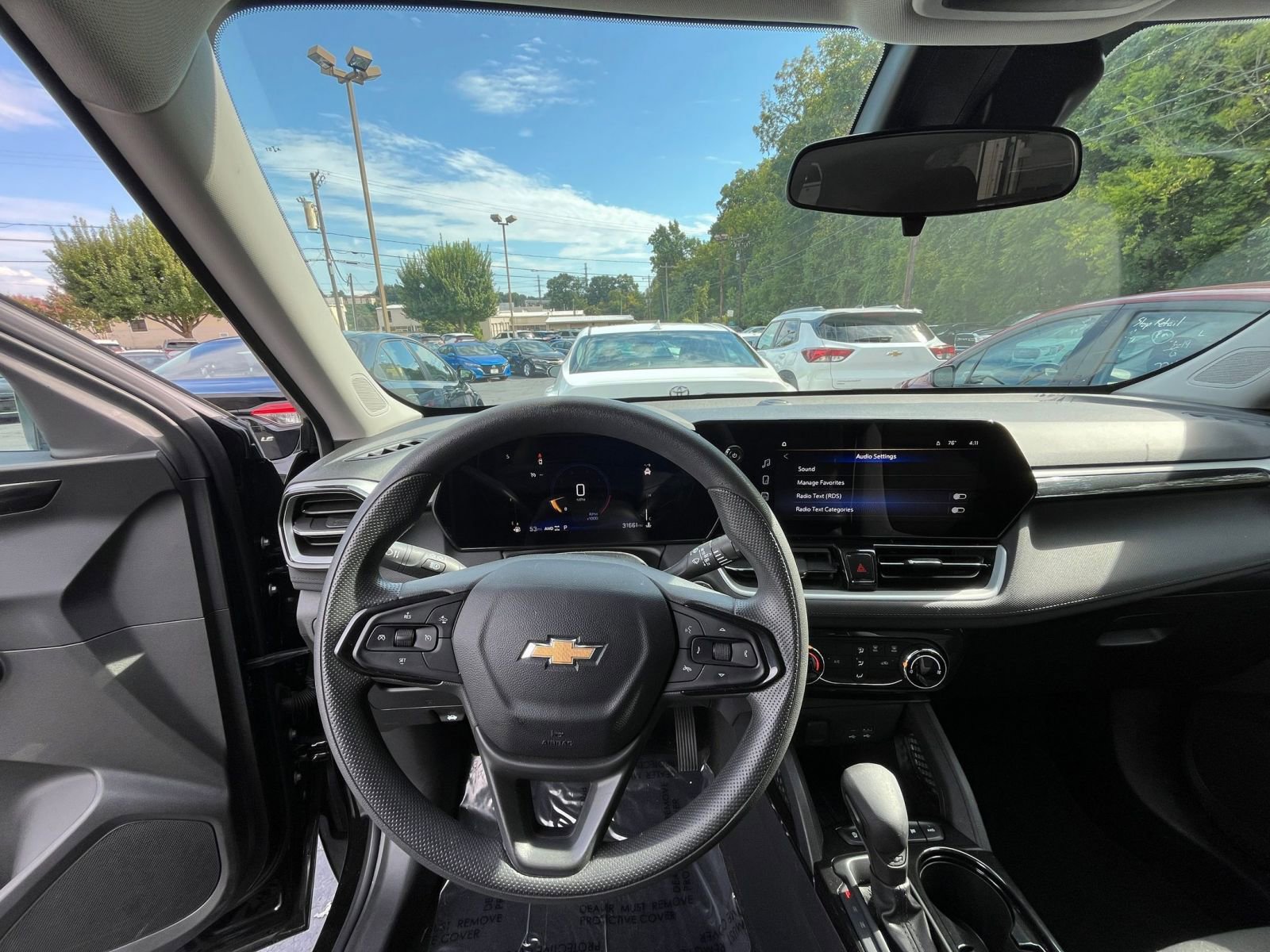 Thumbnail: 2024 Chevrolet TrailBlazer - 30