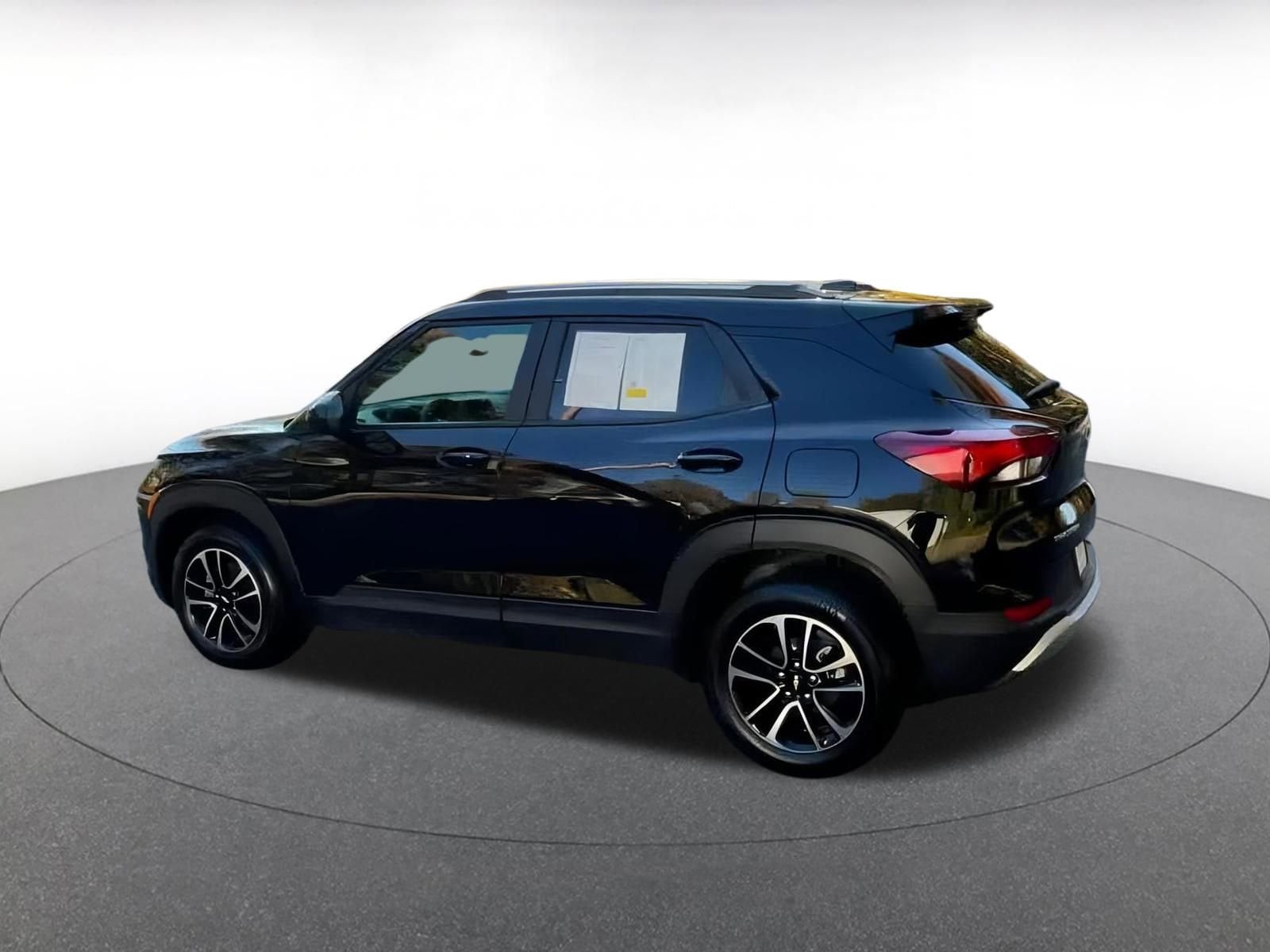 Thumbnail: 2025 Chevrolet TrailBlazer - 10