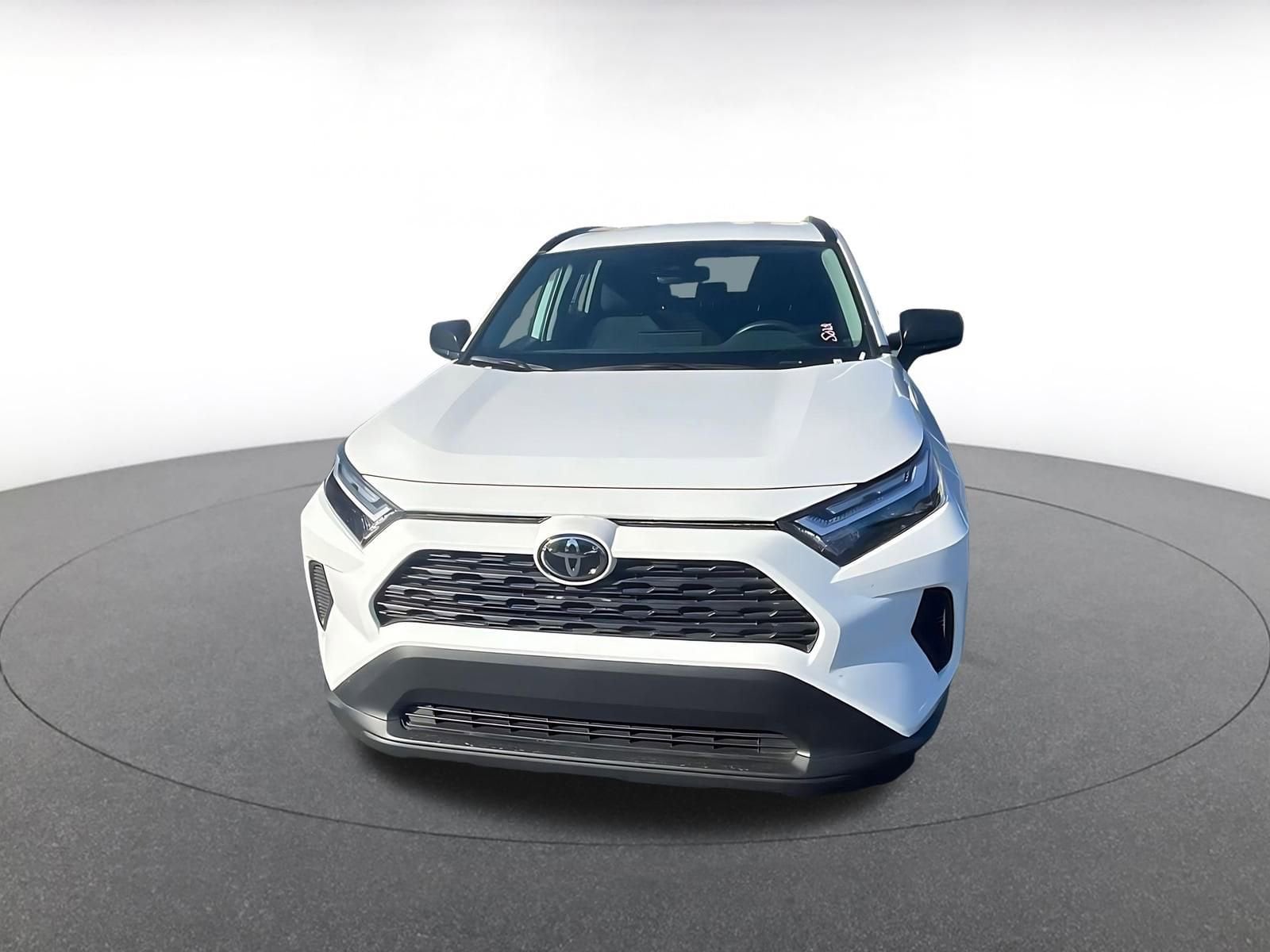 Thumbnail: 2025 Toyota RAV4 - 4