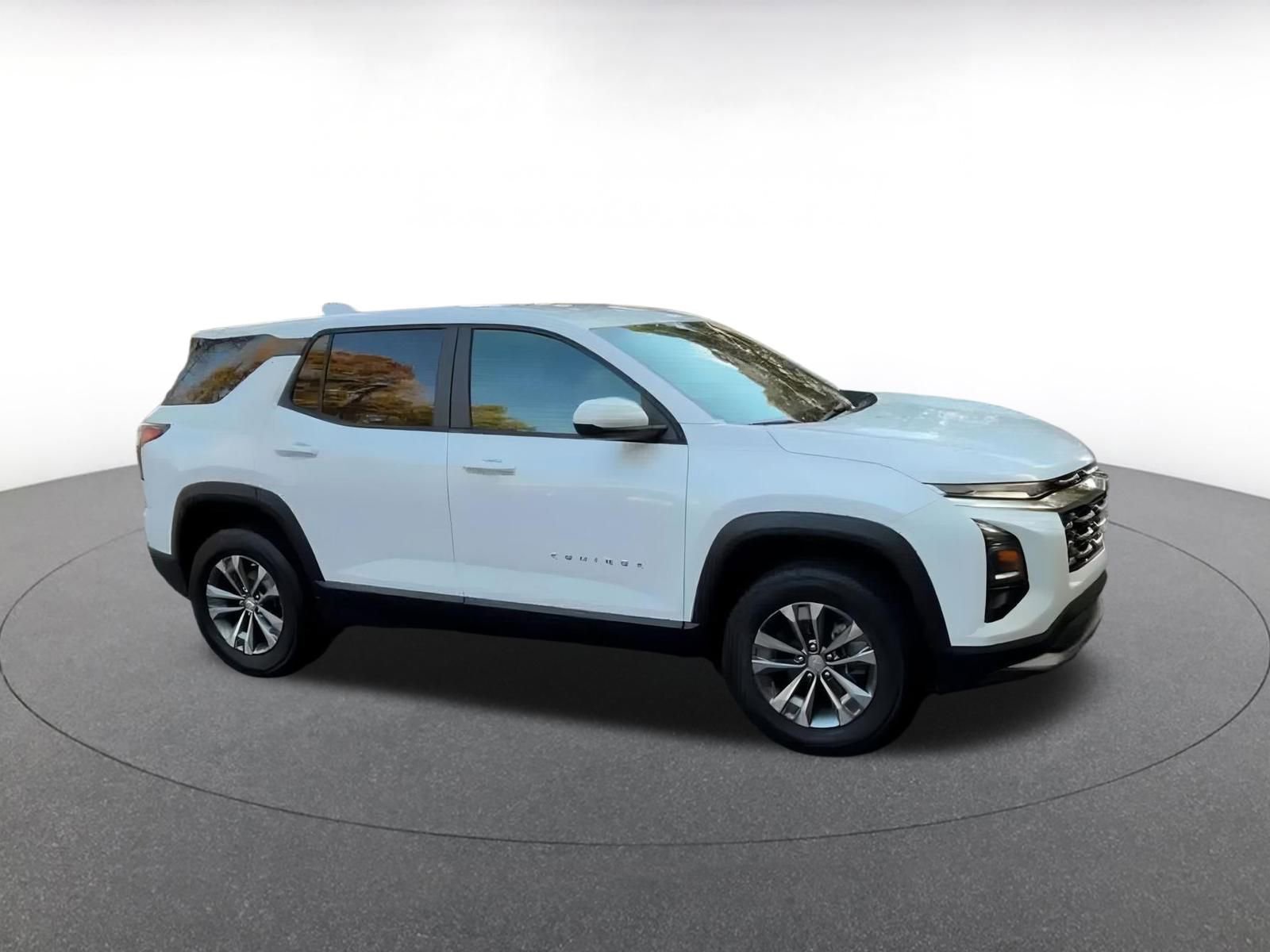 Thumbnail: 2025 Chevrolet Equinox - 2