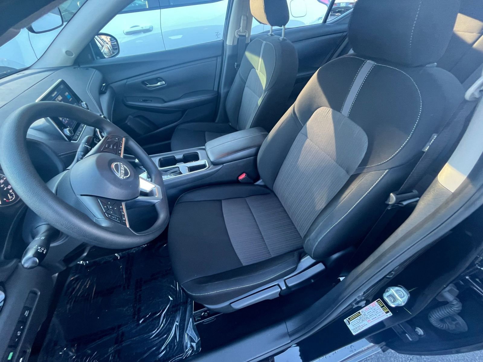 Thumbnail: 2025 Nissan Sentra - 30