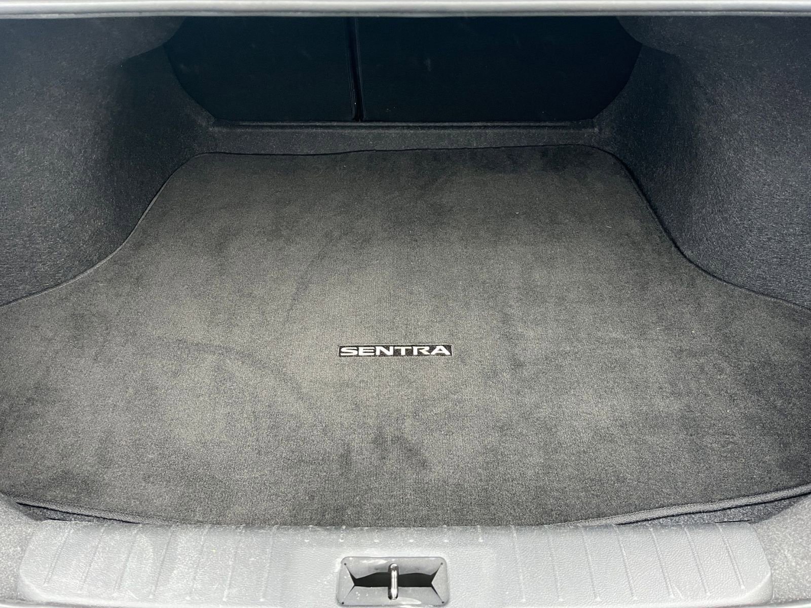 Thumbnail: 2025 Nissan Sentra - 24