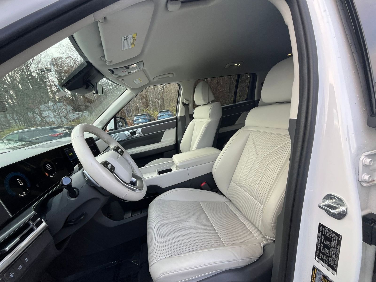 Thumbnail: 2025 Hyundai Santa Fe - 23