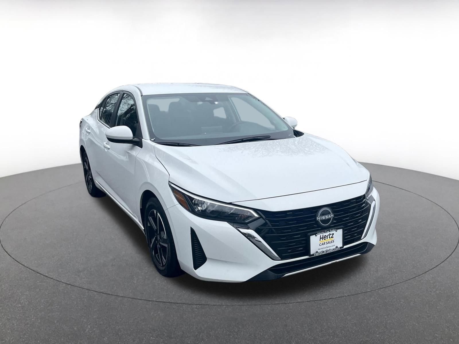 Thumbnail: 2025 Nissan Sentra - 1