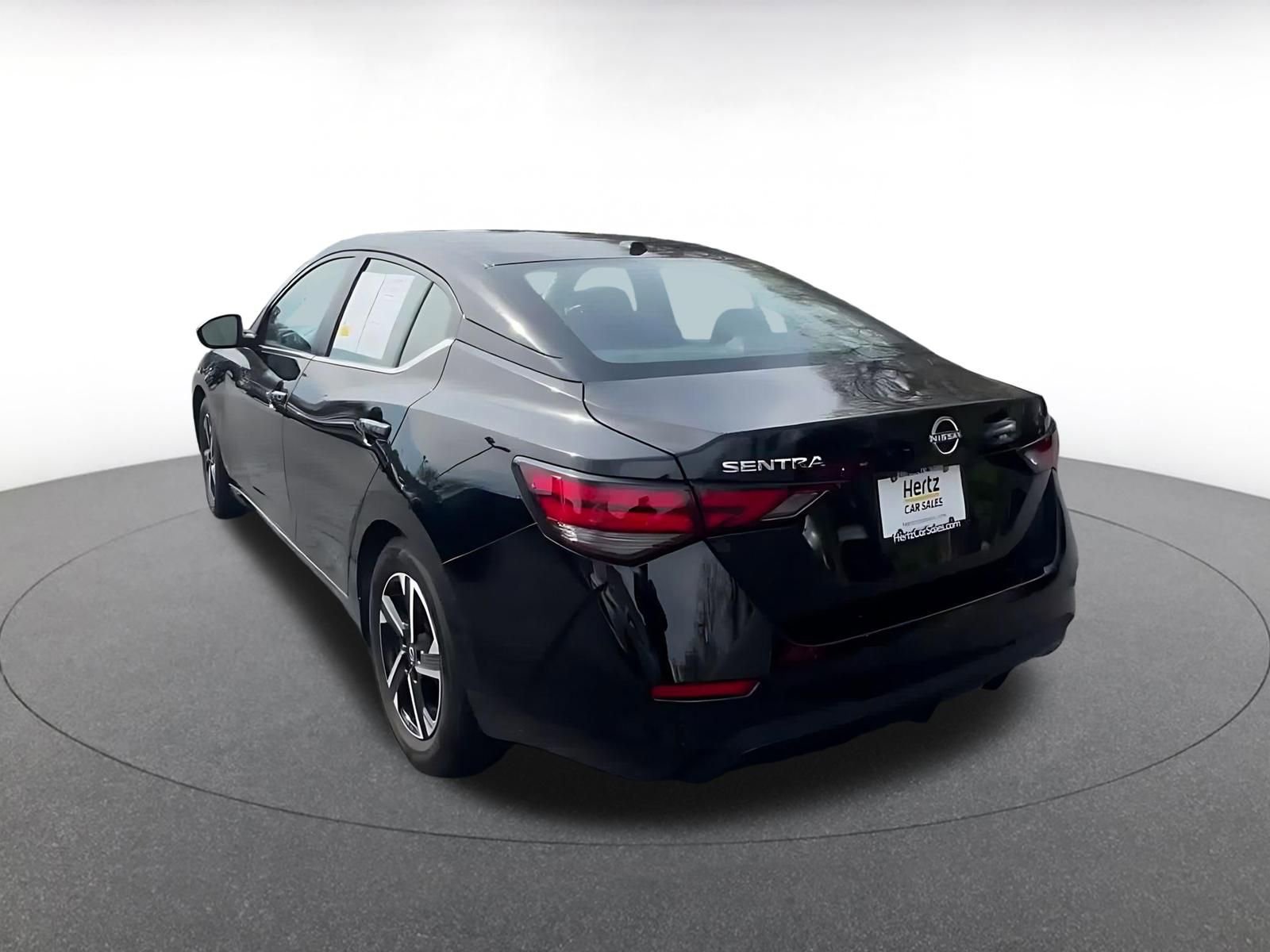 Thumbnail: 2025 Nissan Sentra - 11