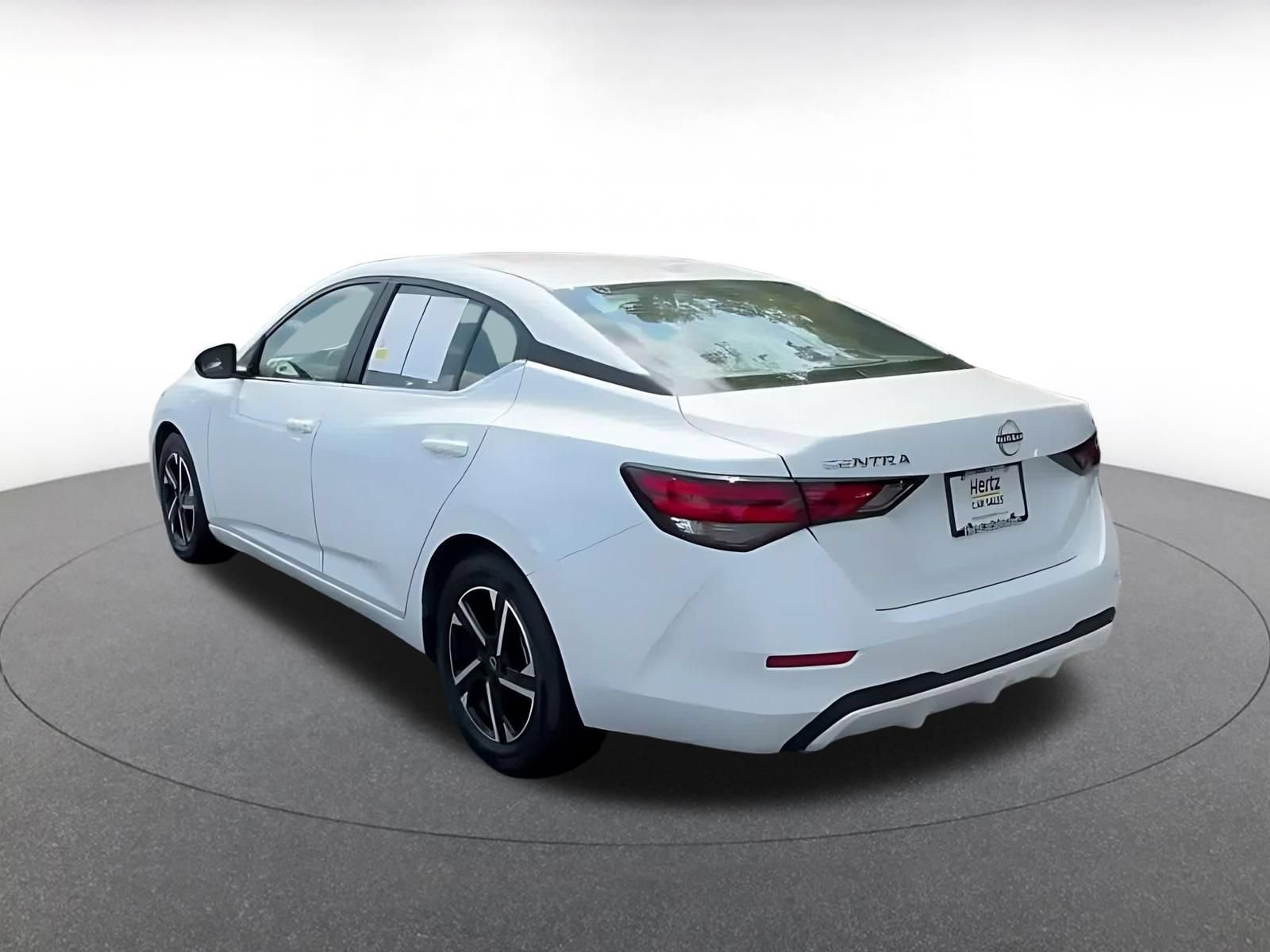 Thumbnail: 2025 Nissan Sentra - 9