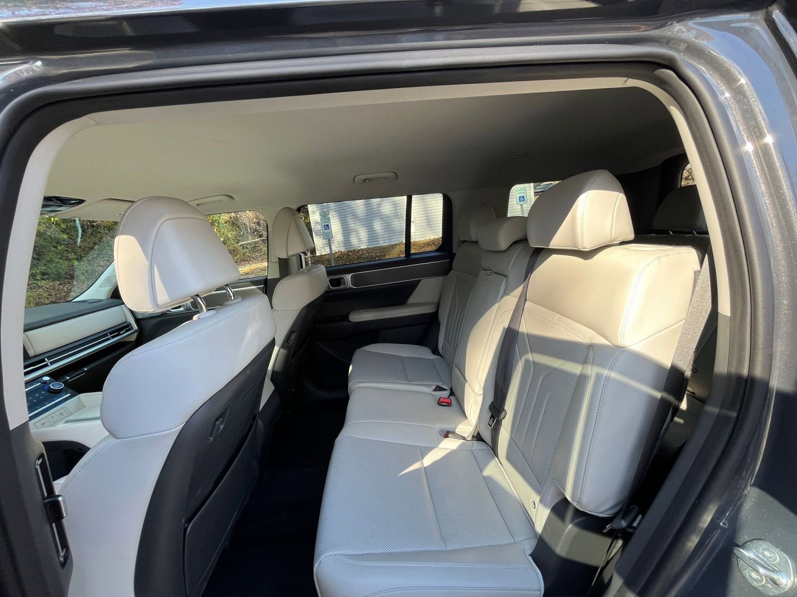 Thumbnail: 2025 Hyundai Santa Fe - 22