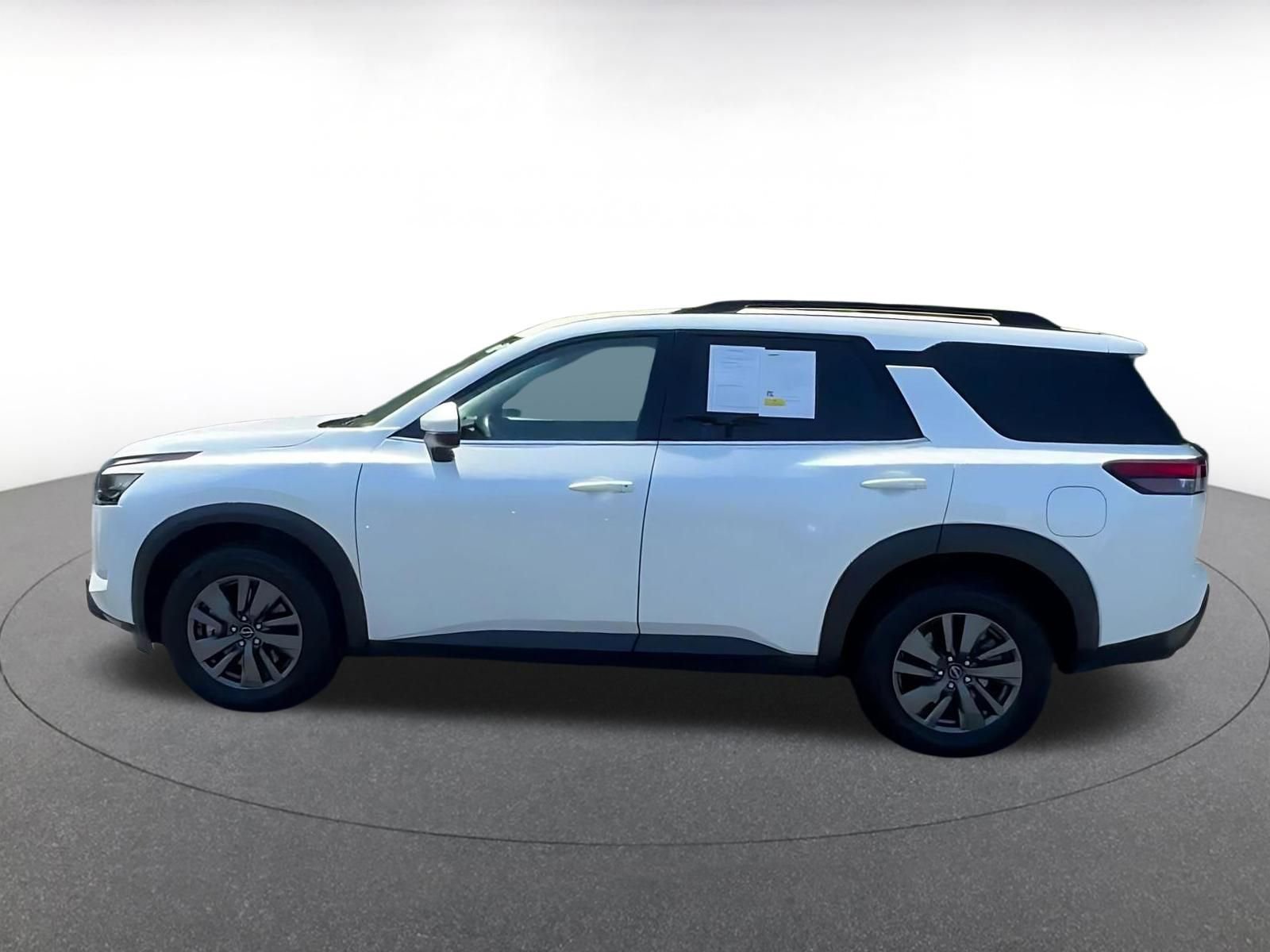 Thumbnail: 2025 Nissan Pathfinder - 9