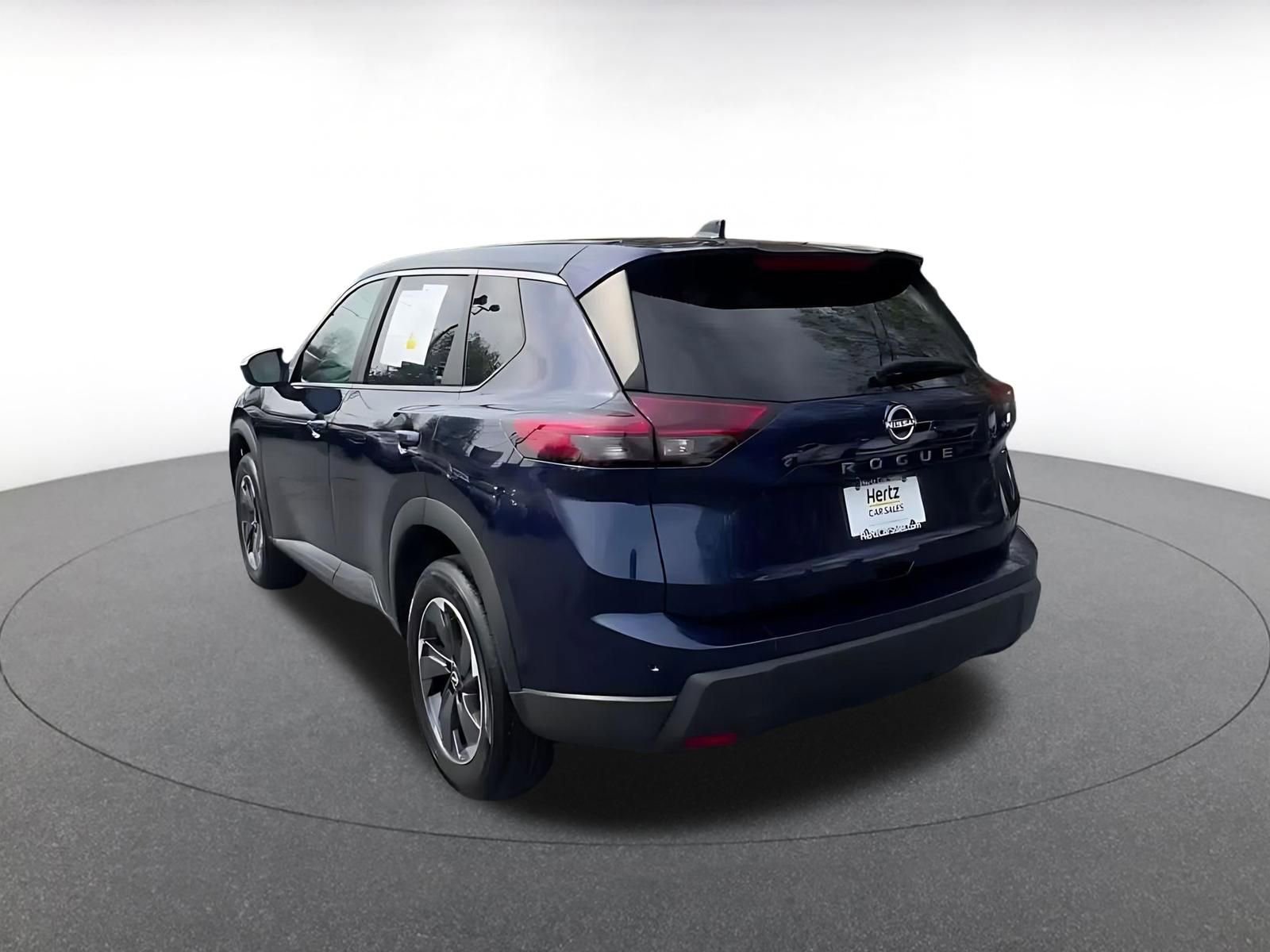 Thumbnail: 2025 Nissan Rogue - 11