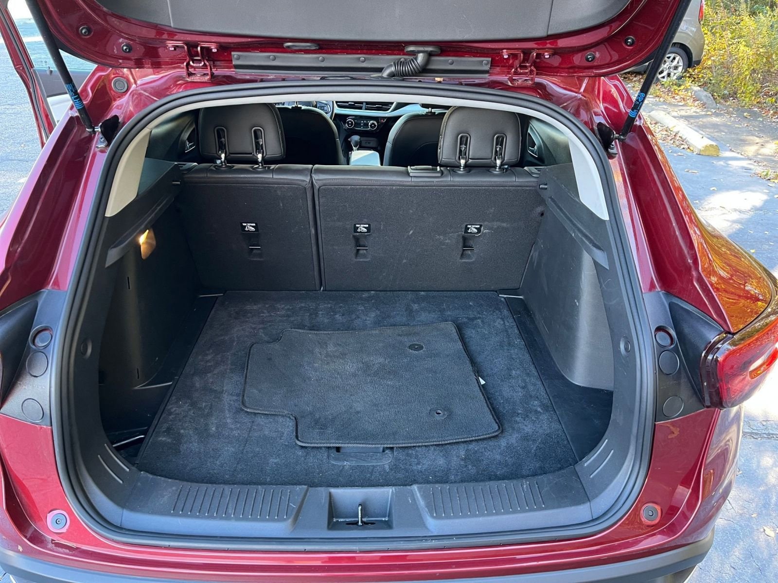 Thumbnail: 2025 Chevrolet Trax - 27