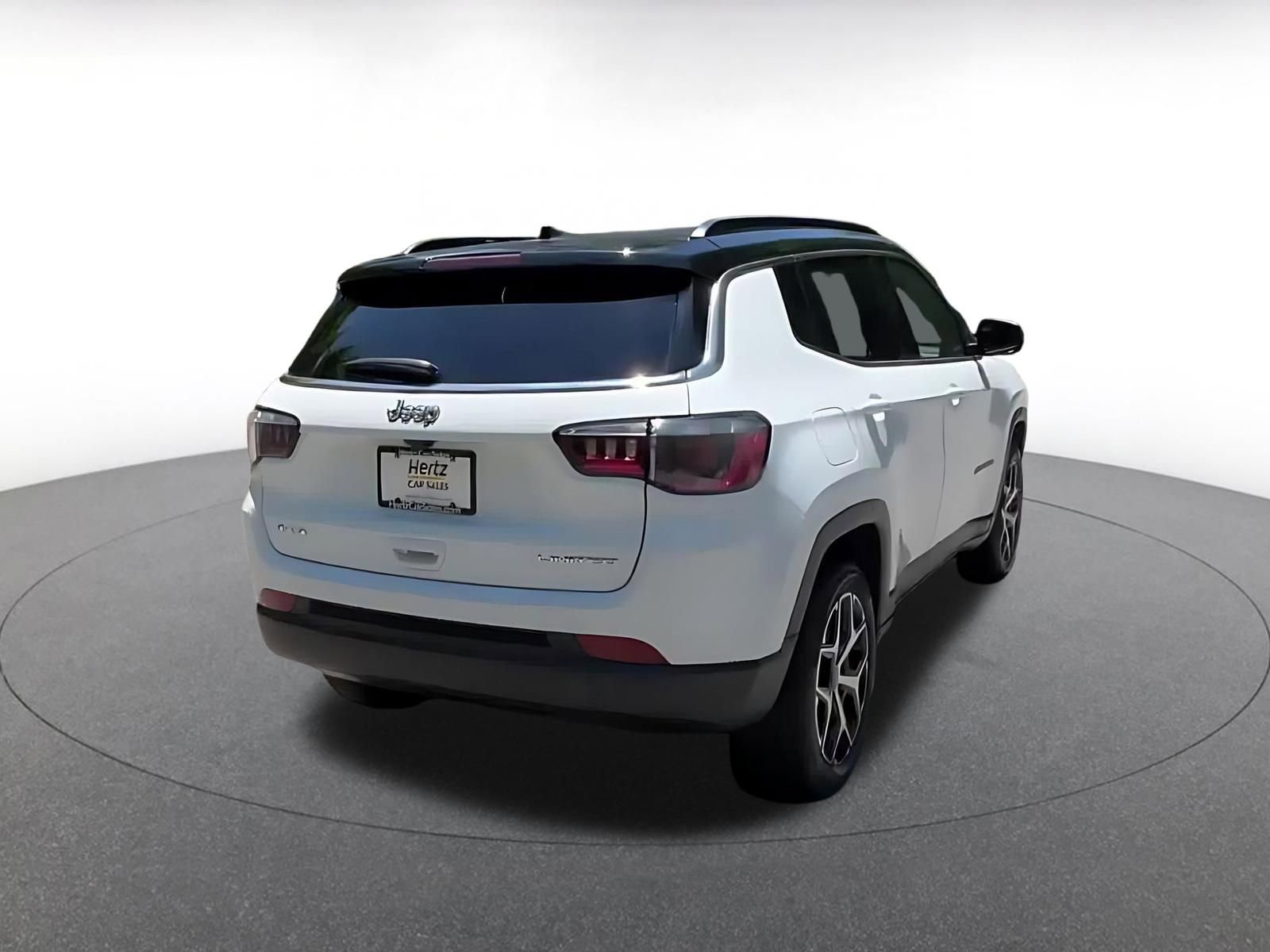 Thumbnail: 2025 Jeep Compass - 15