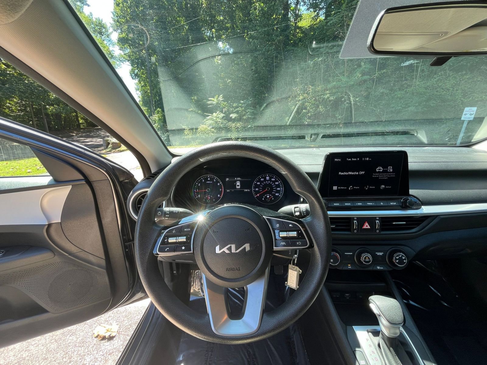 Thumbnail: 2024 Kia Forte - 30