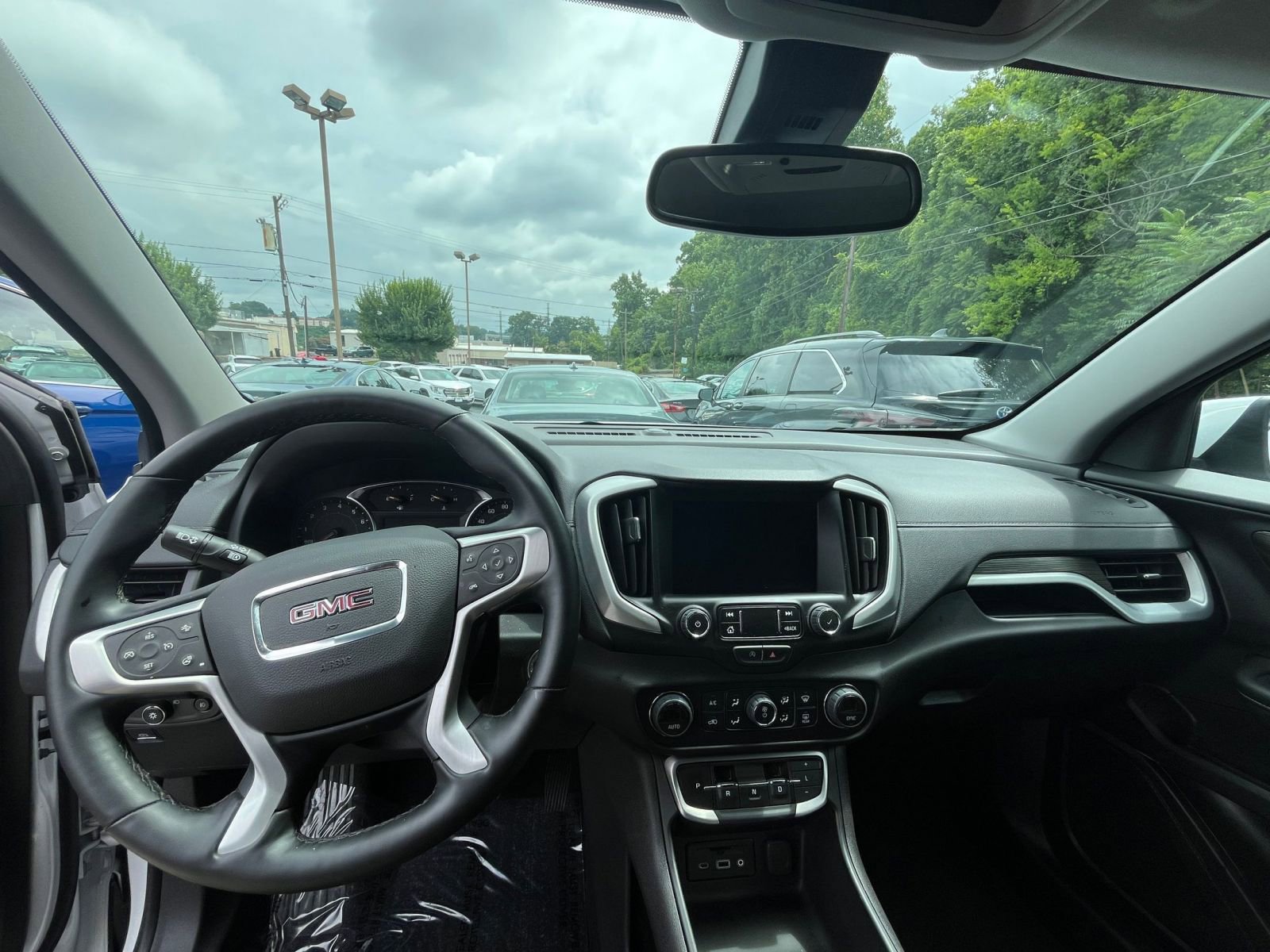 Thumbnail: 2024 GMC Terrain - 29