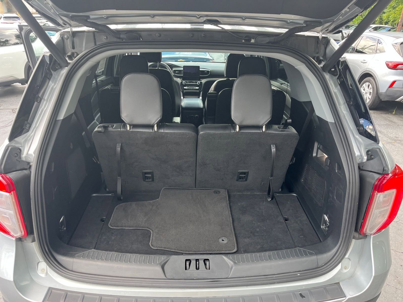 Thumbnail: 2024 Ford Explorer - 27