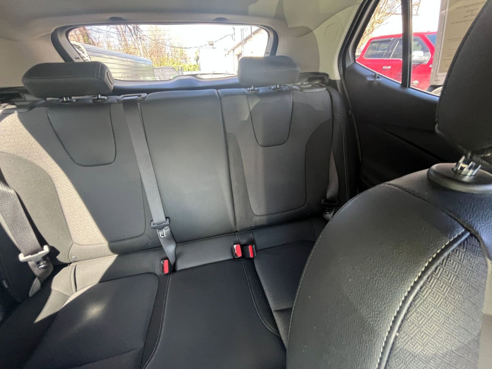 Thumbnail: 2025 Buick Encore GX - 32