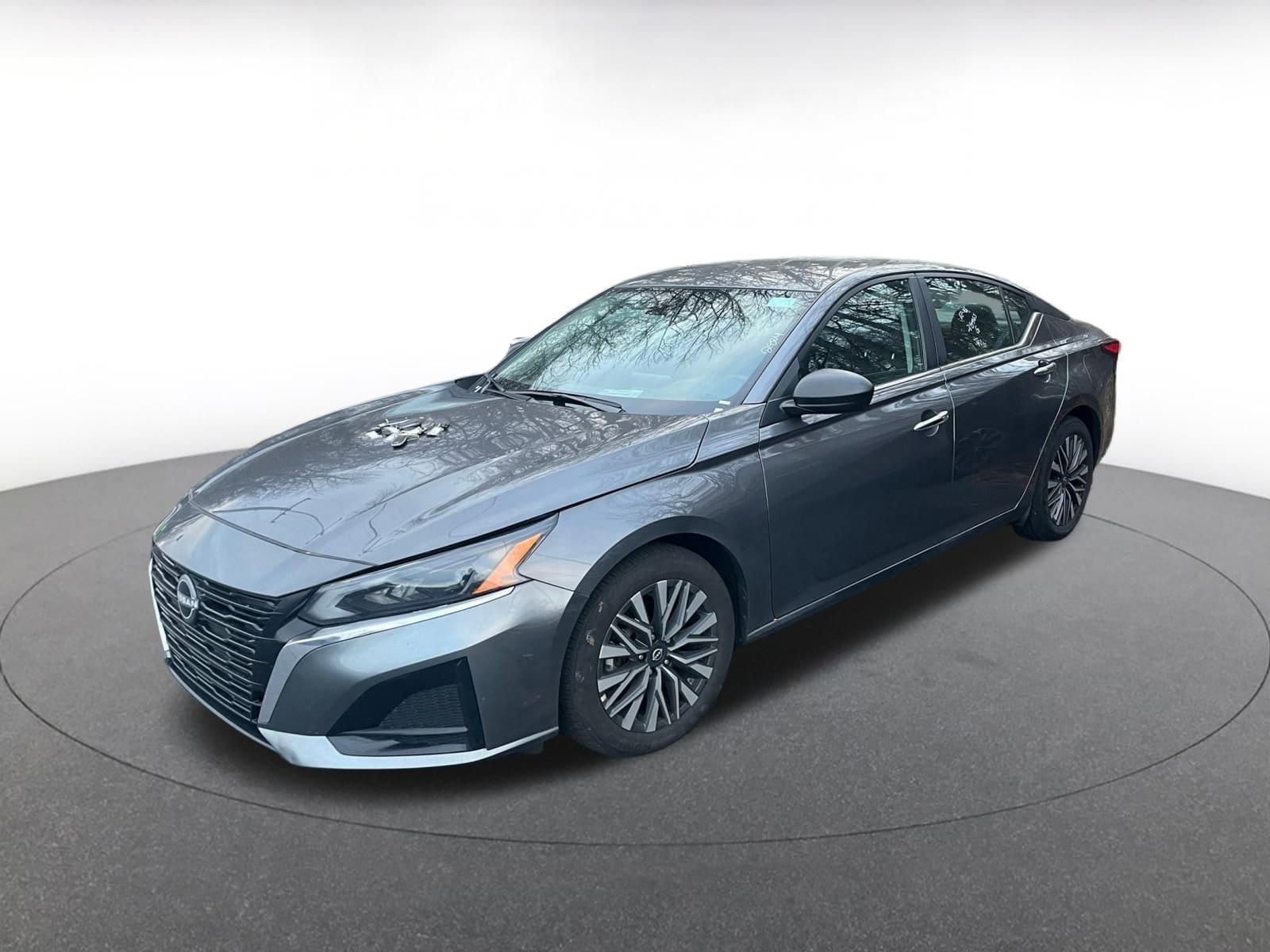 Thumbnail: 2025 Nissan Altima - 7