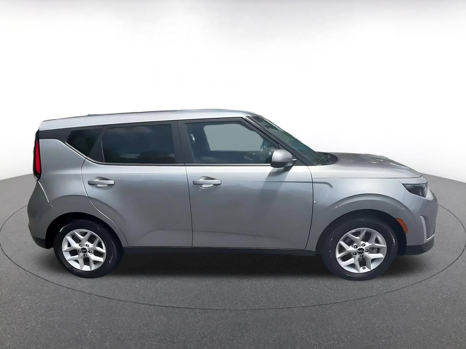Thumbnail: 2025 Kia Soul - 16