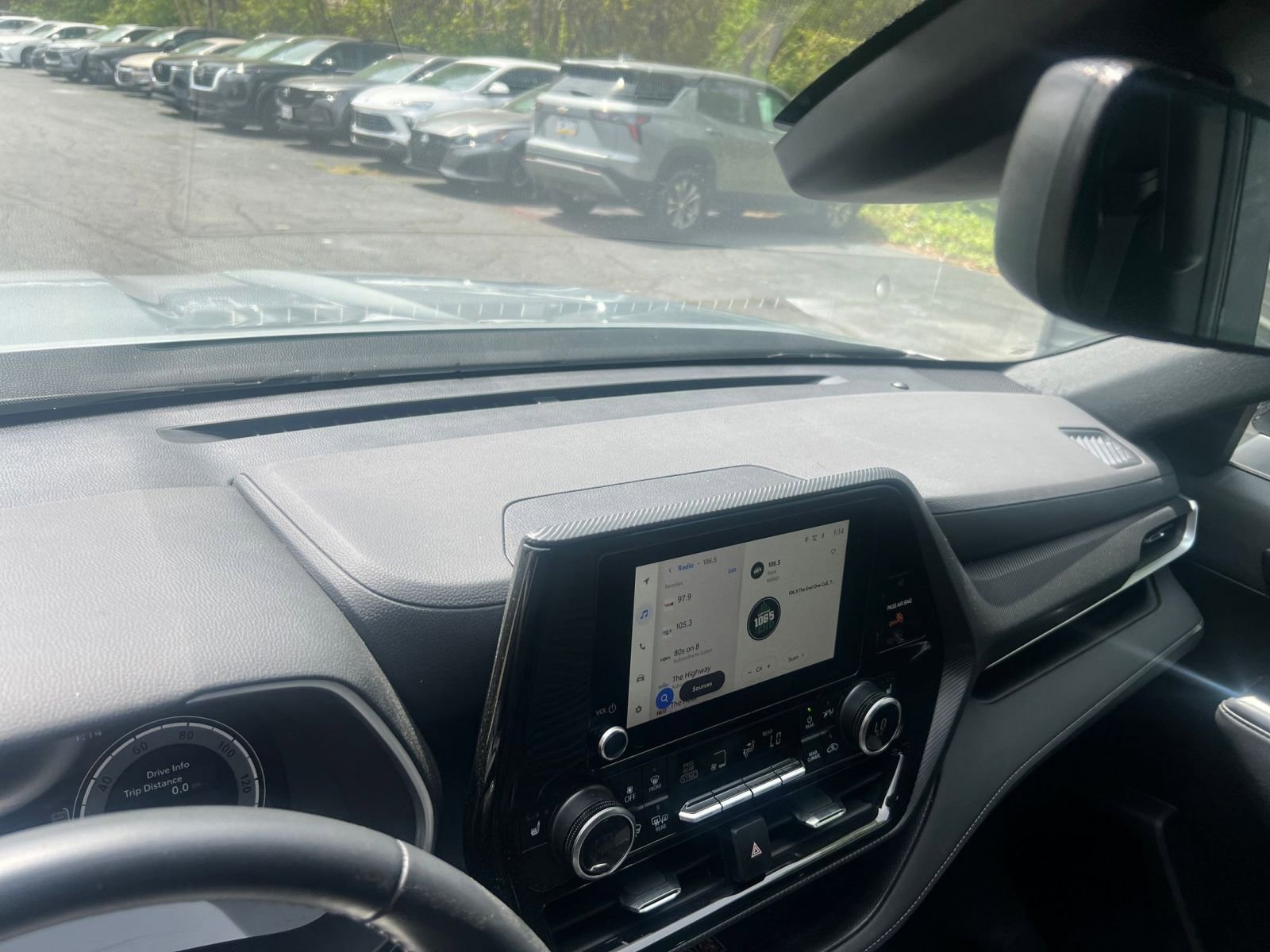 Thumbnail: 2025 Toyota Highlander - 17