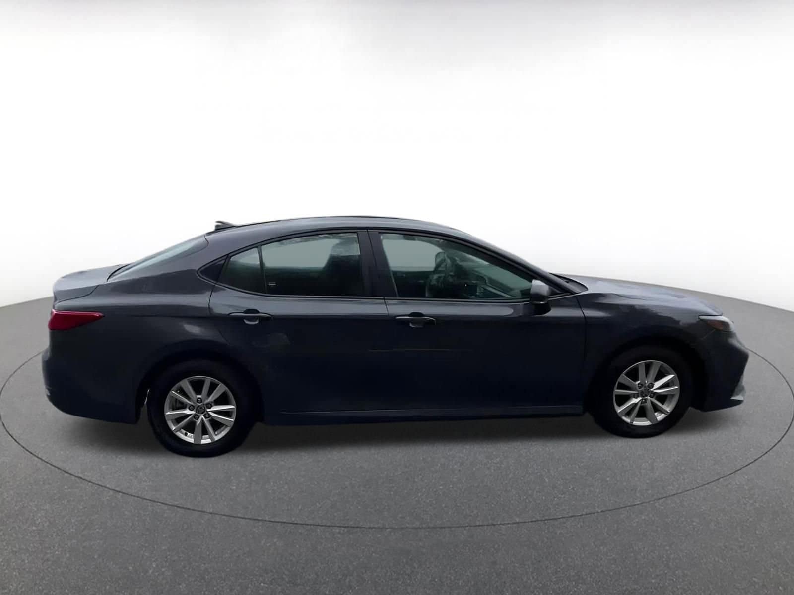 Thumbnail: 2025 Toyota Camry - 16