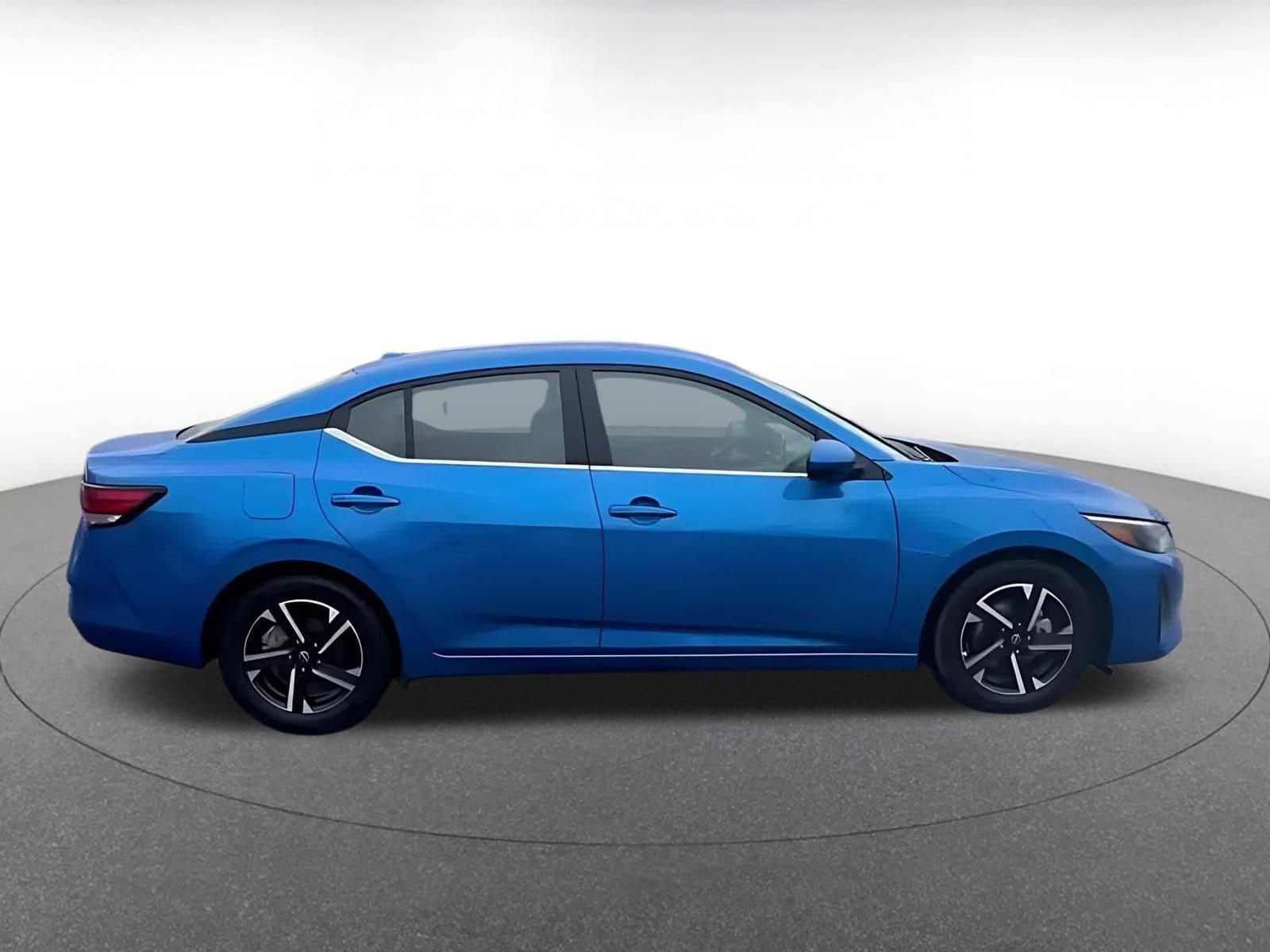 Thumbnail: 2025 Nissan Sentra - 16