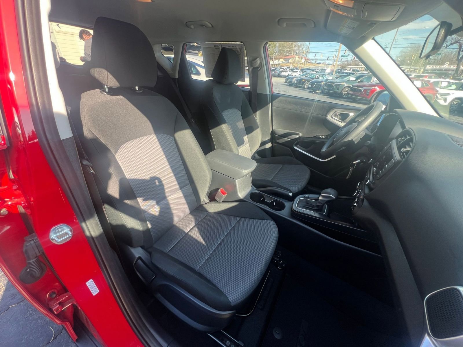 Thumbnail: 2025 Kia Soul - 31