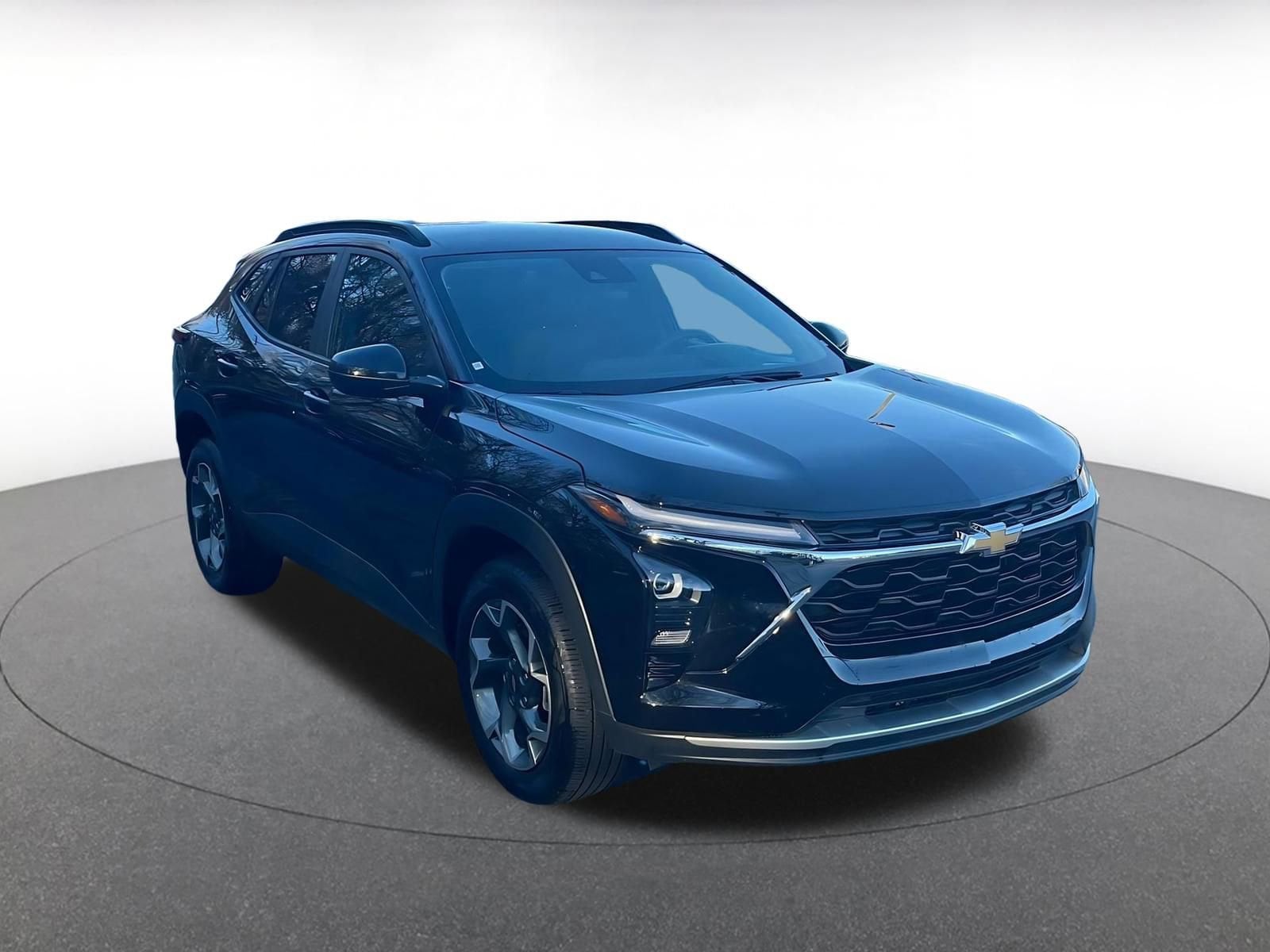 Thumbnail: 2025 Chevrolet Trax - 1