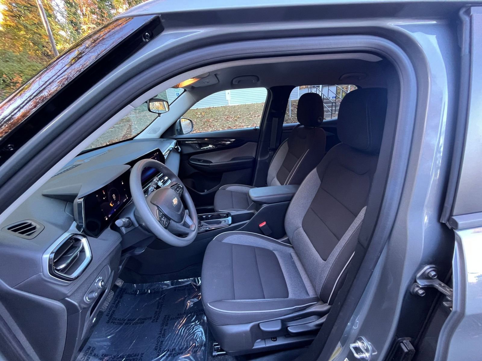 Thumbnail: 2025 Chevrolet TrailBlazer - 23