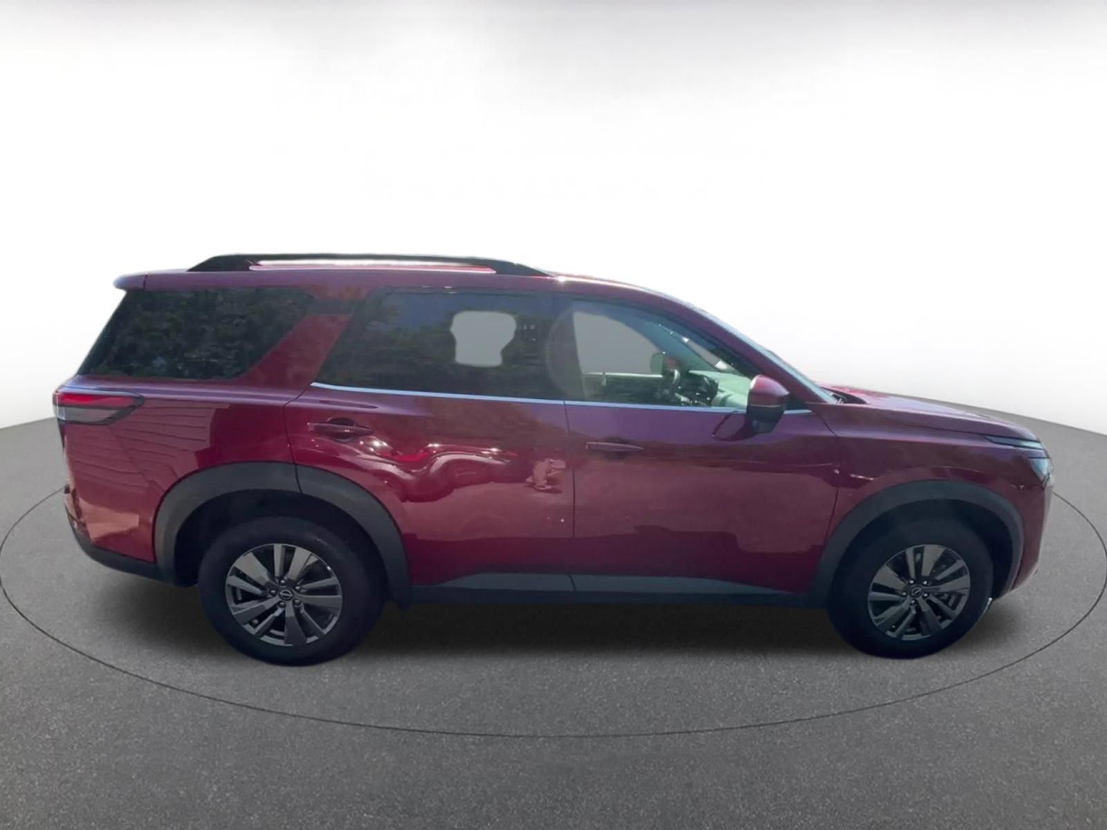 Thumbnail: 2025 Nissan Pathfinder - 16