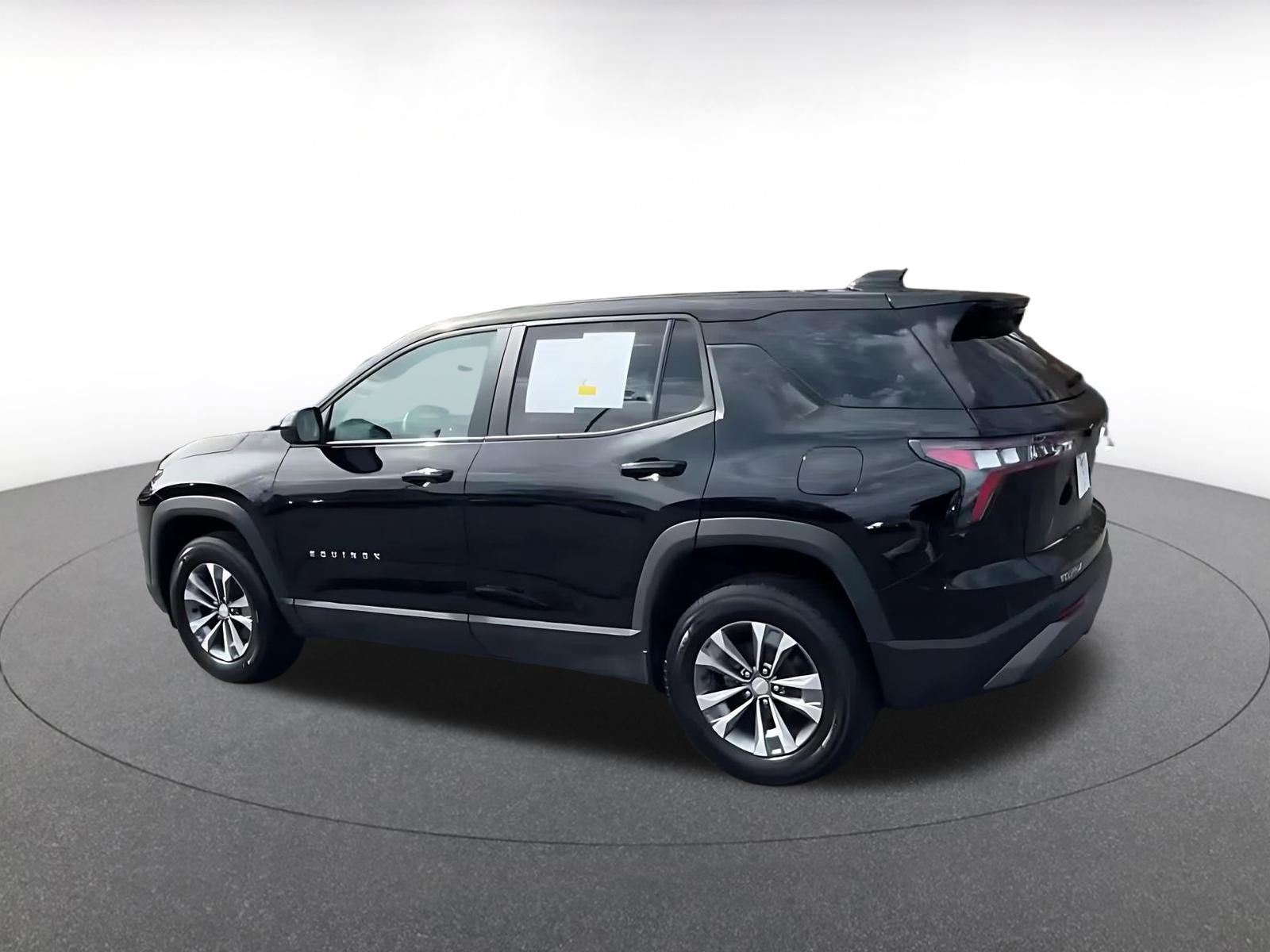 Thumbnail: 2025 Chevrolet Equinox - 10