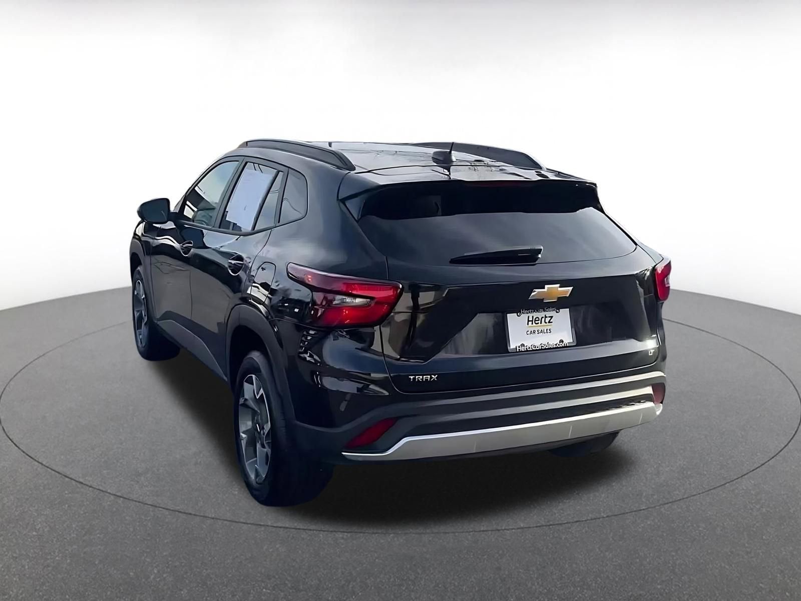 Thumbnail: 2025 Chevrolet Trax - 11